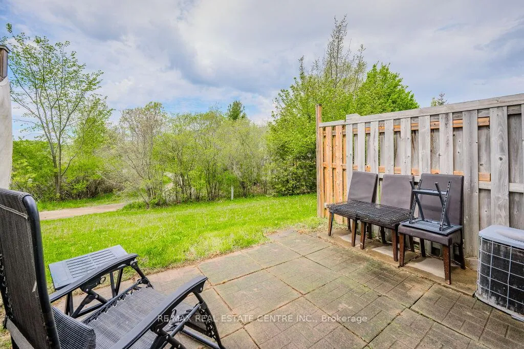 Photo 26 of Unit 7, 601 Columbia Forest Boulevard, Waterloo — HOMEH