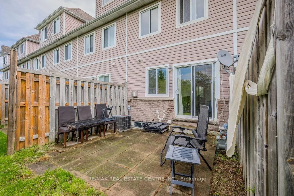 Photo 27 of Unit 7, 601 Columbia Forest Boulevard, Waterloo — HOMEH