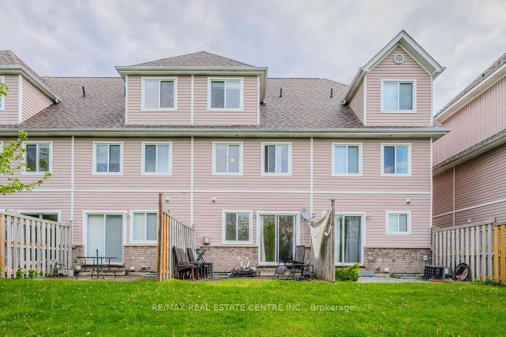 Photo 29 of Unit 7, 601 Columbia Forest Boulevard, Waterloo — HOMEH