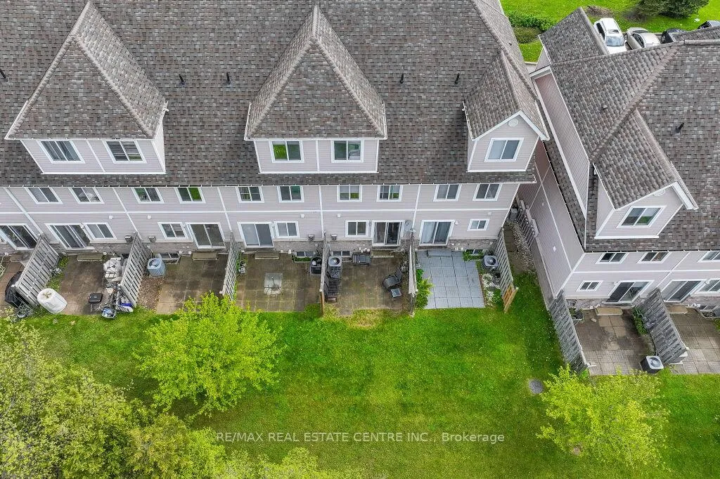 Photo 30 of Unit 7, 601 Columbia Forest Boulevard, Waterloo — HOMEH