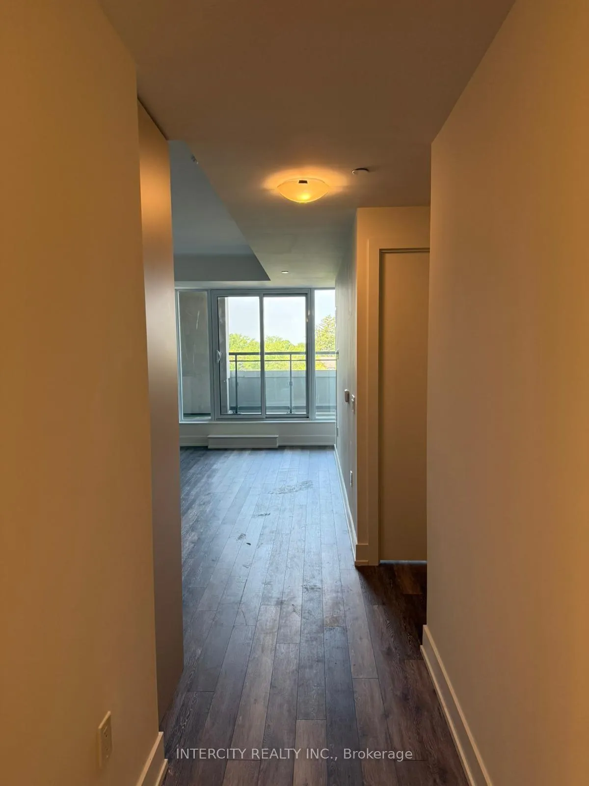 Photo 15 of Unit 422, 2075 King Road, King, King City — HOMEH