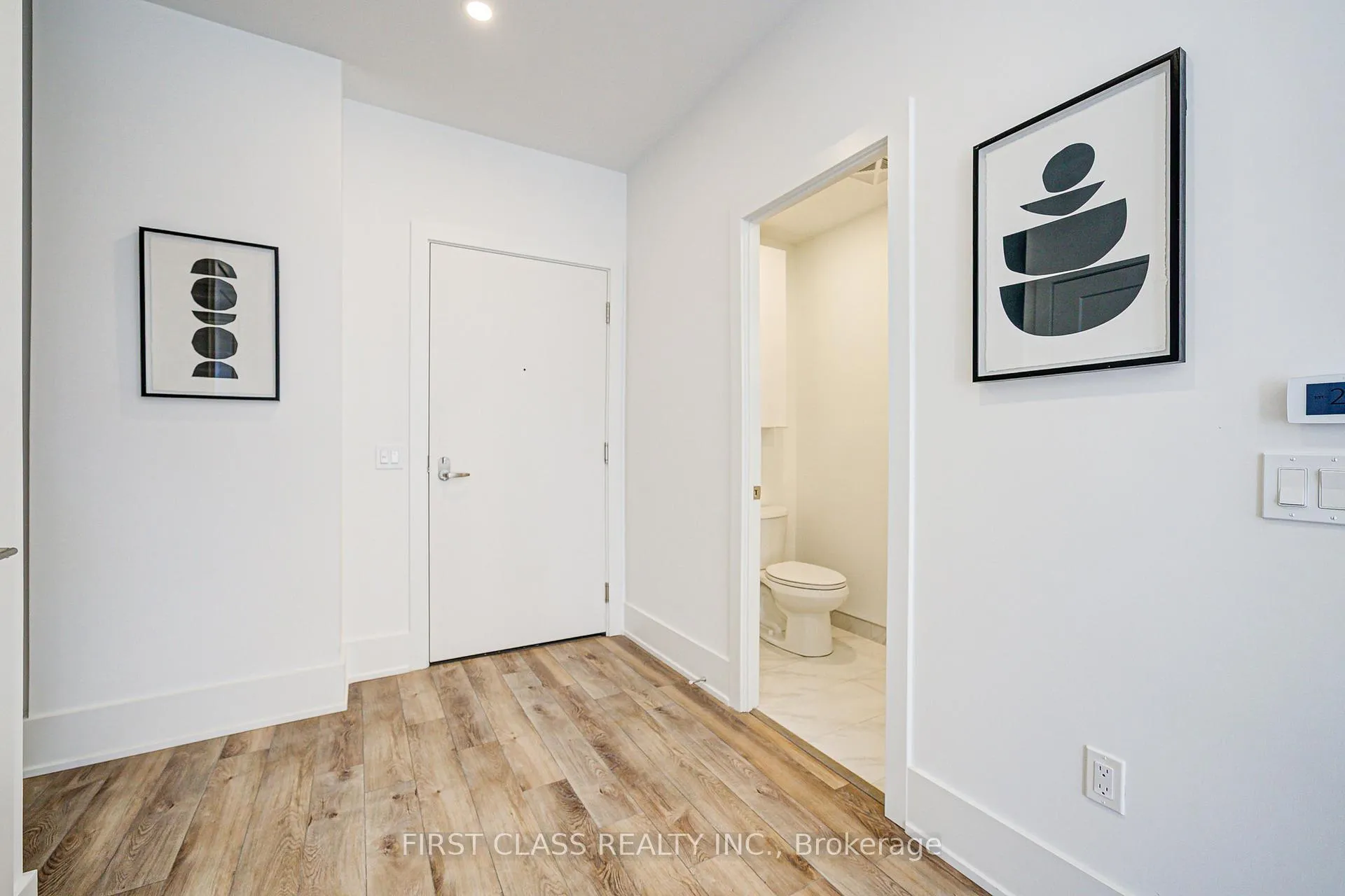 Photo 9 of Unit 123W, 8 Cedarland Drive, Markham, Unionville — HOMEH