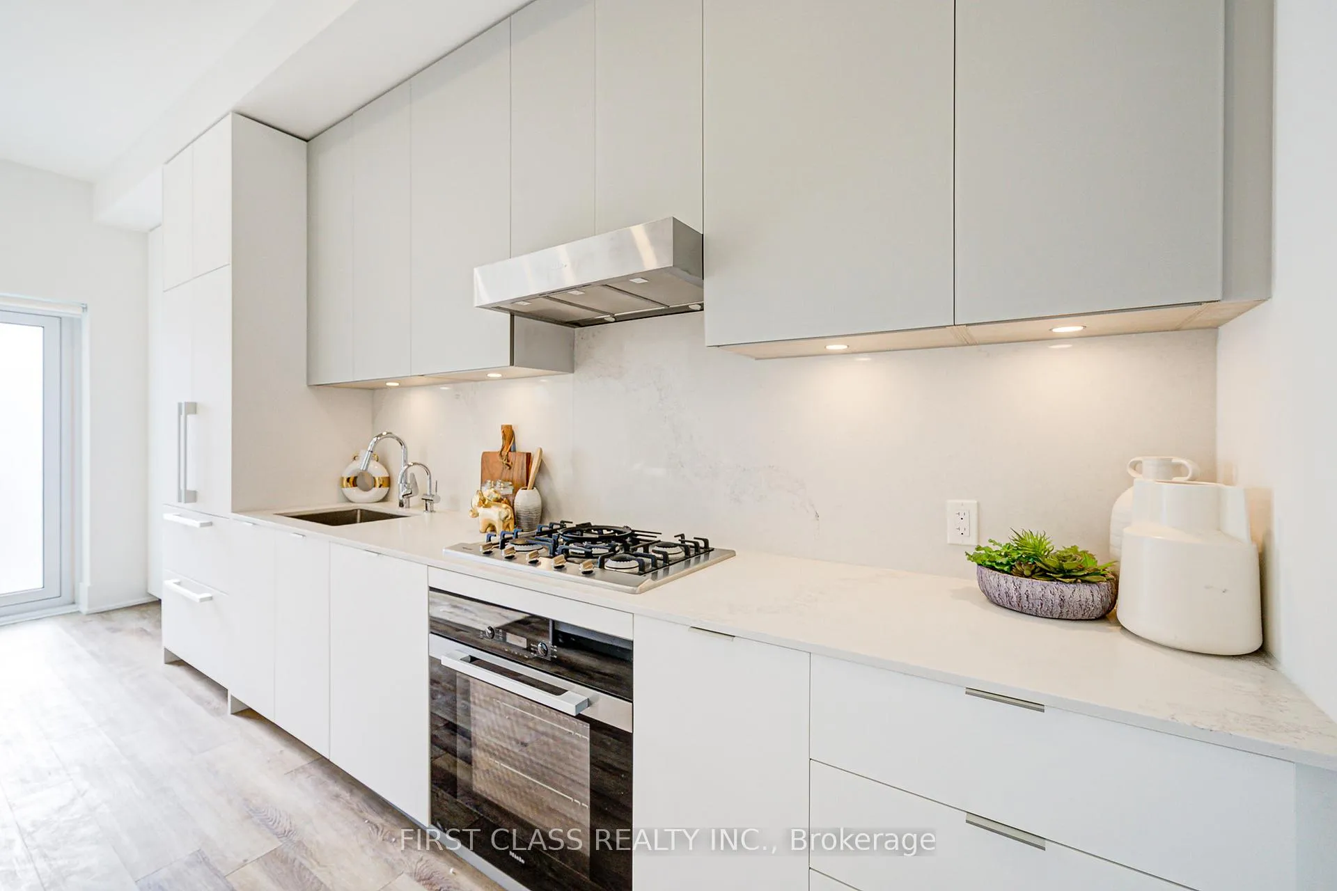 Photo 17 of Unit 123W, 8 Cedarland Drive, Markham, Unionville — HOMEH
