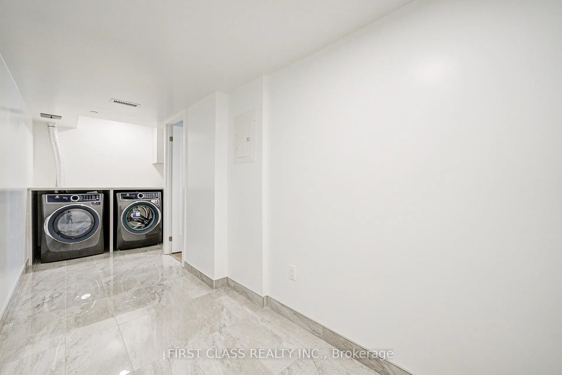 Photo 27 of Unit 123W, 8 Cedarland Drive, Markham, Unionville — HOMEH