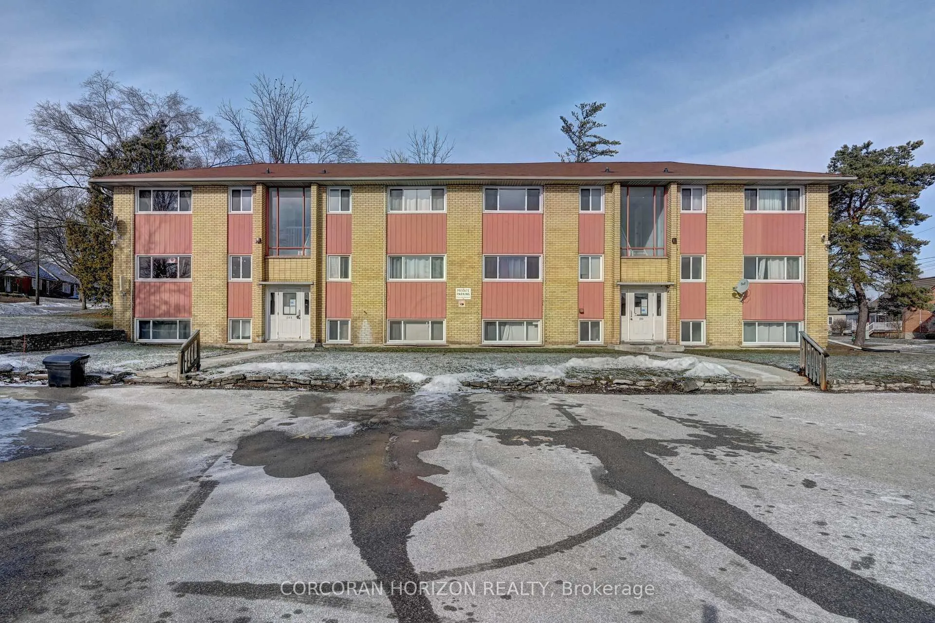 Photo 2 of Unit B5, 280 Sydney Street S, Kitchener — HOMEH