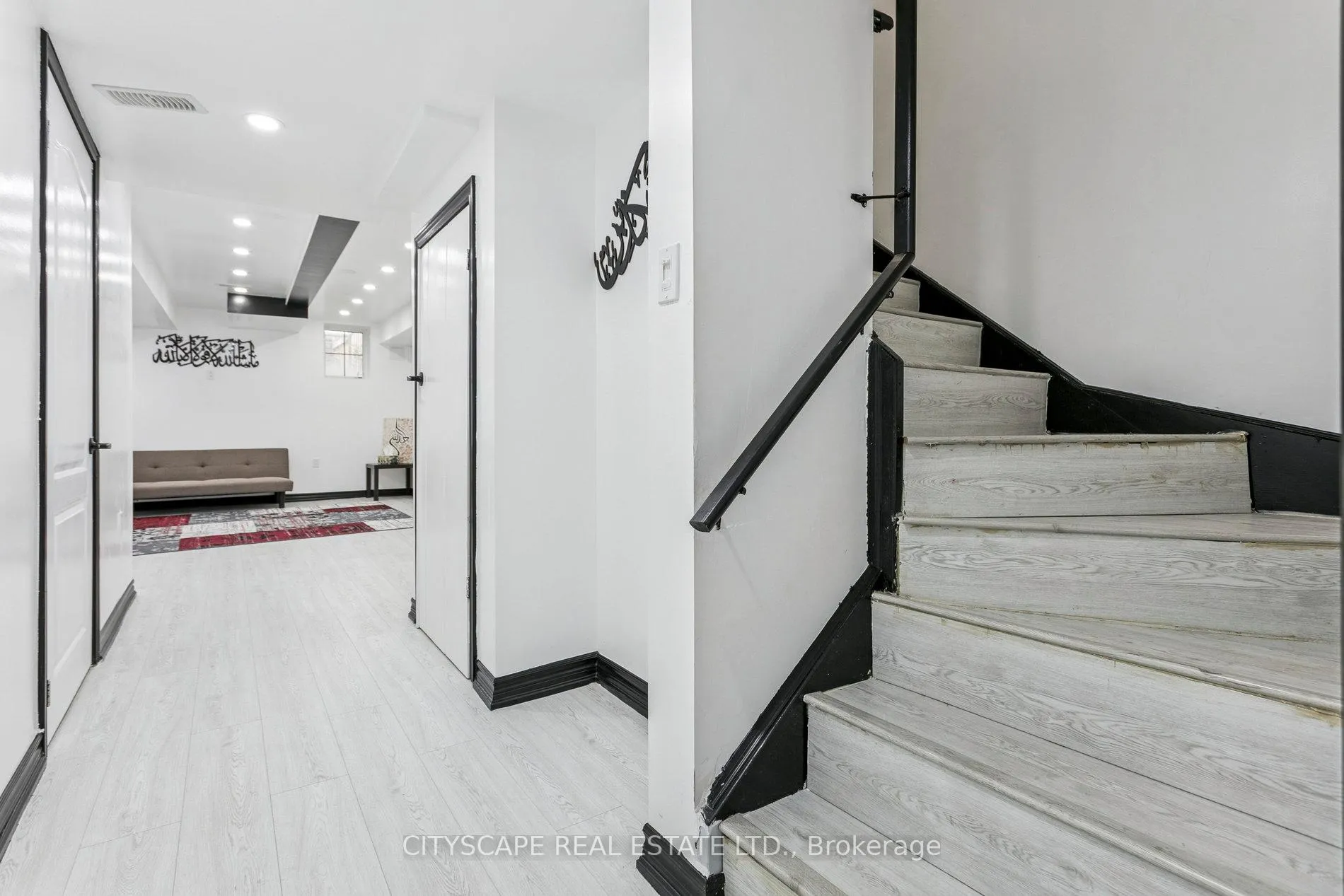Photo 30 of 72 Finegan Circle, Brampton, Northwest Brampton — HOMEH