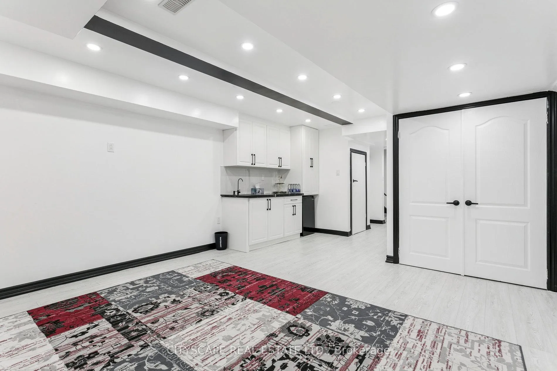 Photo 33 of 72 Finegan Circle, Brampton, Northwest Brampton — HOMEH