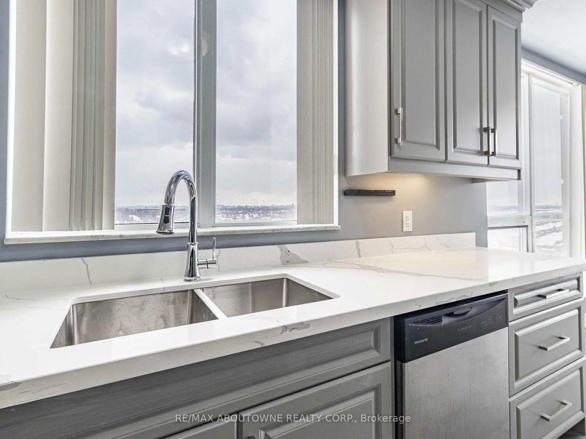 Photo 13 of Unit 1505, 9500 Markham Road, Markham, Wismer — HOMEH