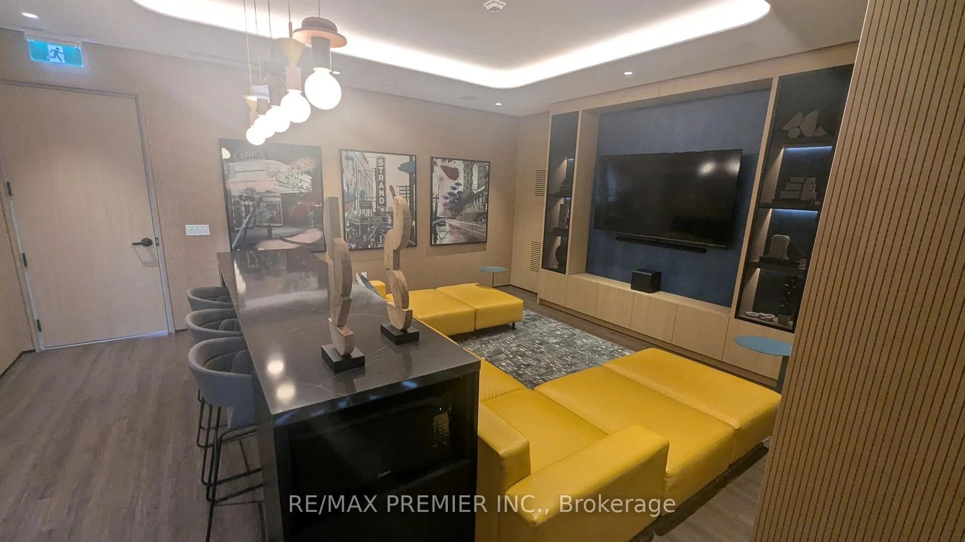 Photo 10 of Unit 404, 720 Whitlock Avenue, Milton, Cobban — HOMEH