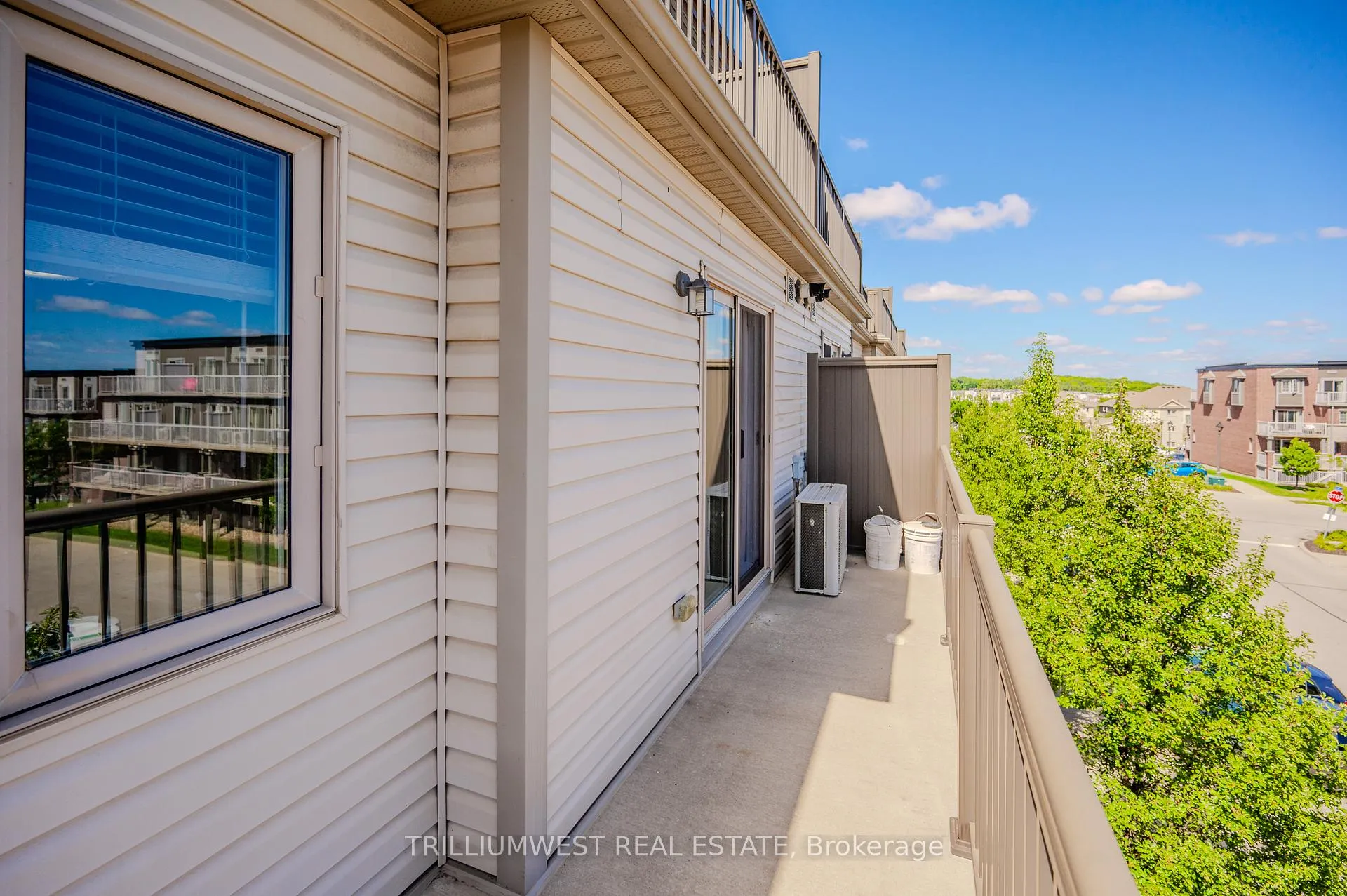 Photo 17 of Unit D, 1688 Fischer Hallman Road, Kitchener — HOMEH