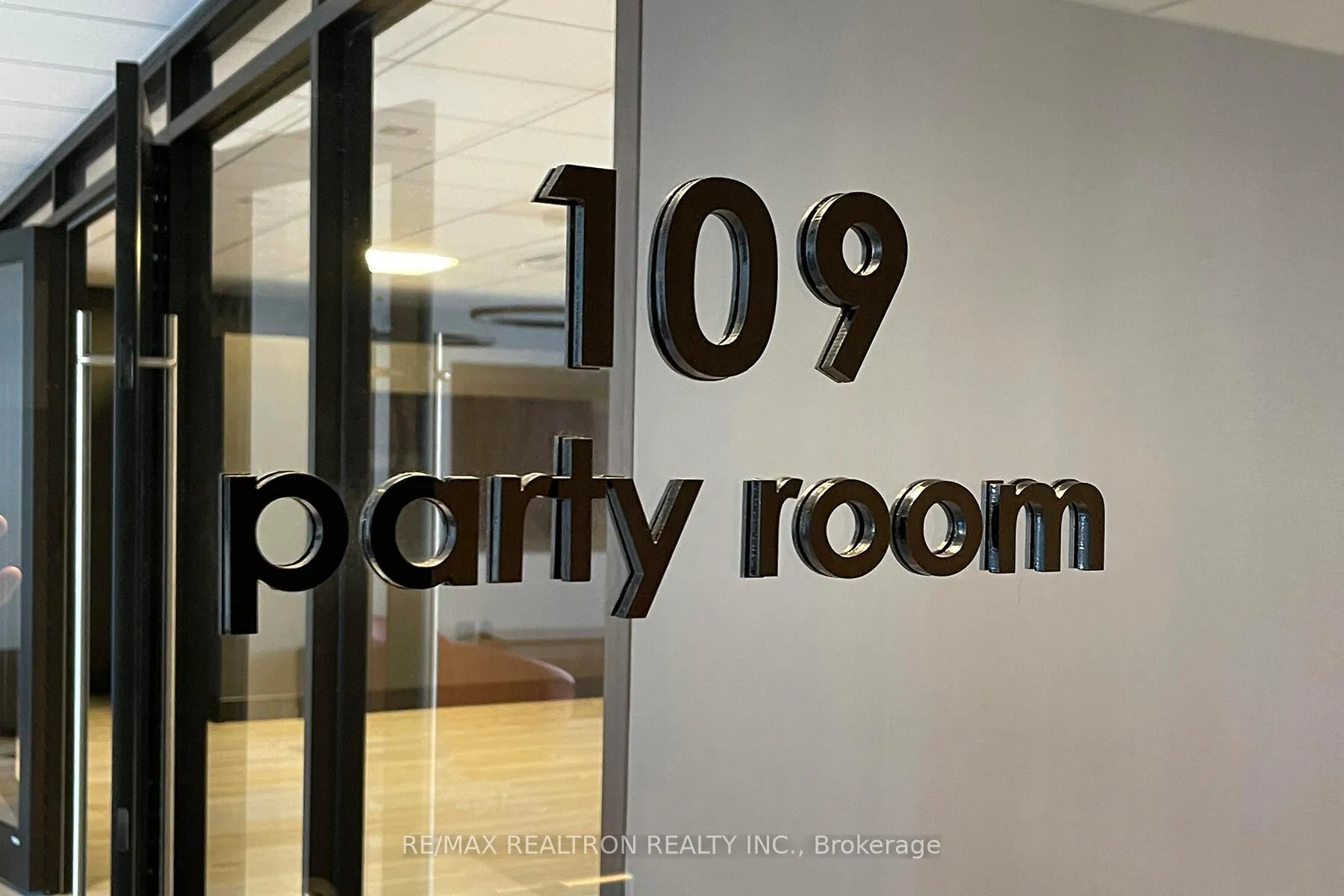Photo 12 of Unit 2716, 33 Isabella Street, Toronto, Church-Yonge Corridor — HOMEH