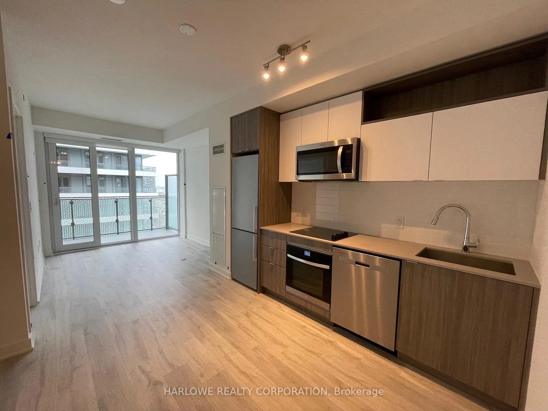 Front of Unit 2624 W, 135 Lower Sherbourne Street W