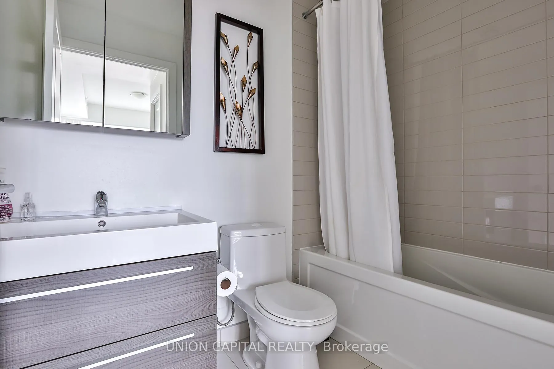 Photo 10 of Unit 802, 180 Enterprise Boulevard, Markham, Unionville — HOMEH
