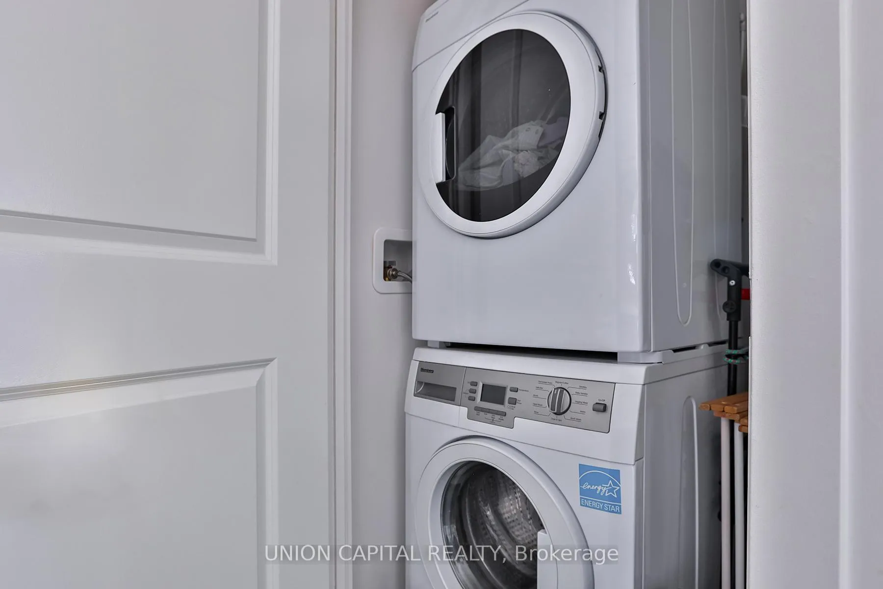 Photo 11 of Unit 802, 180 Enterprise Boulevard, Markham, Unionville — HOMEH
