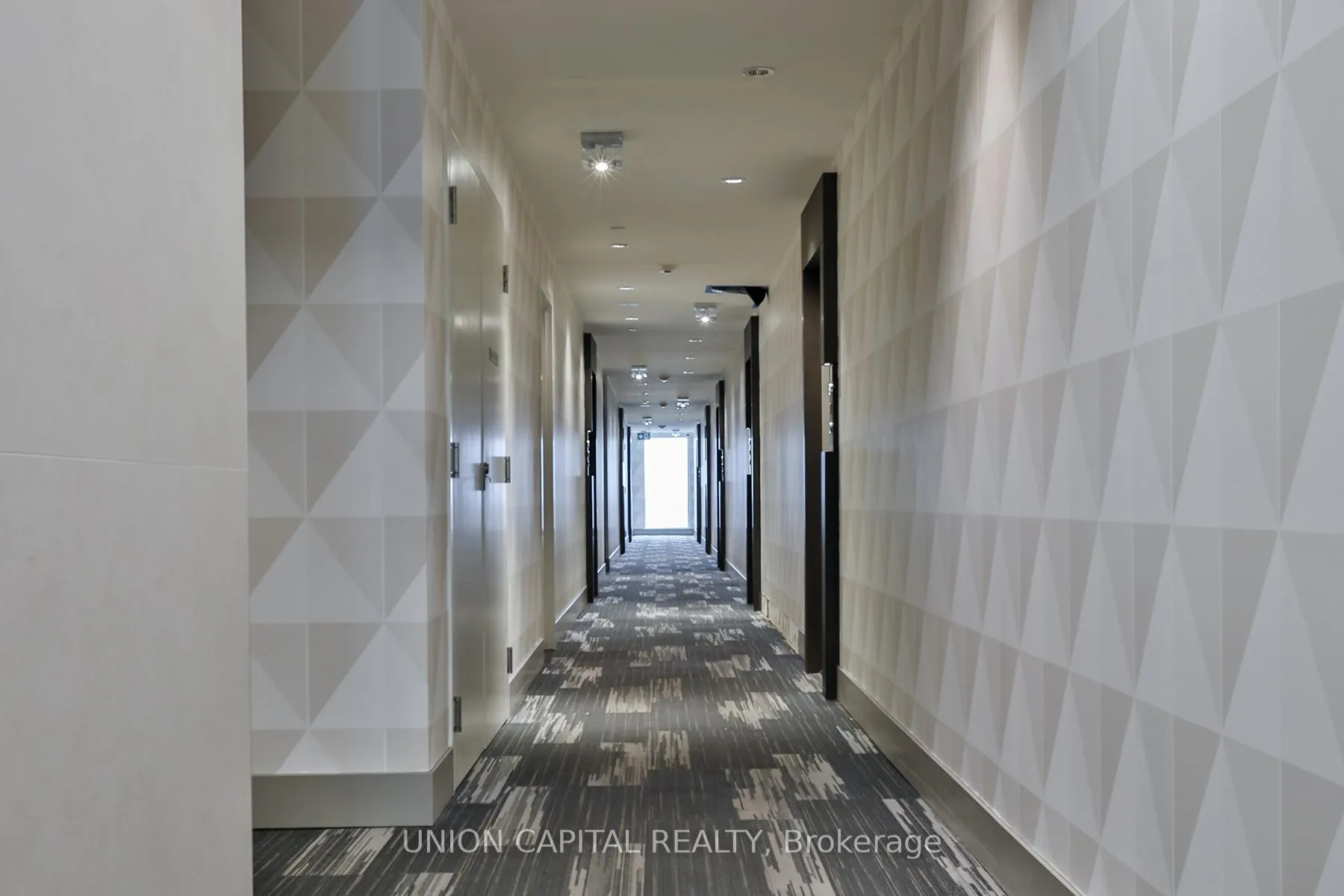 Photo 16 of Unit 802, 180 Enterprise Boulevard, Markham, Unionville — HOMEH