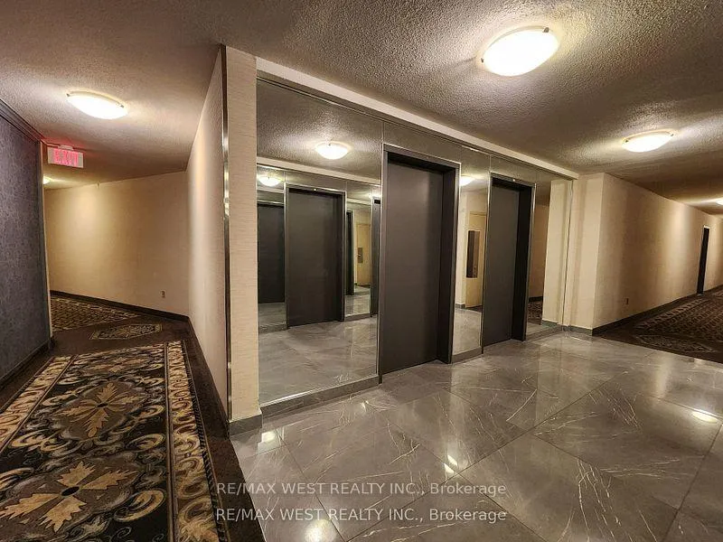 Photo 25 of Unit 1006, 10 Edgecliff Golfway, Toronto, Flemingdon Park — HOMEH
