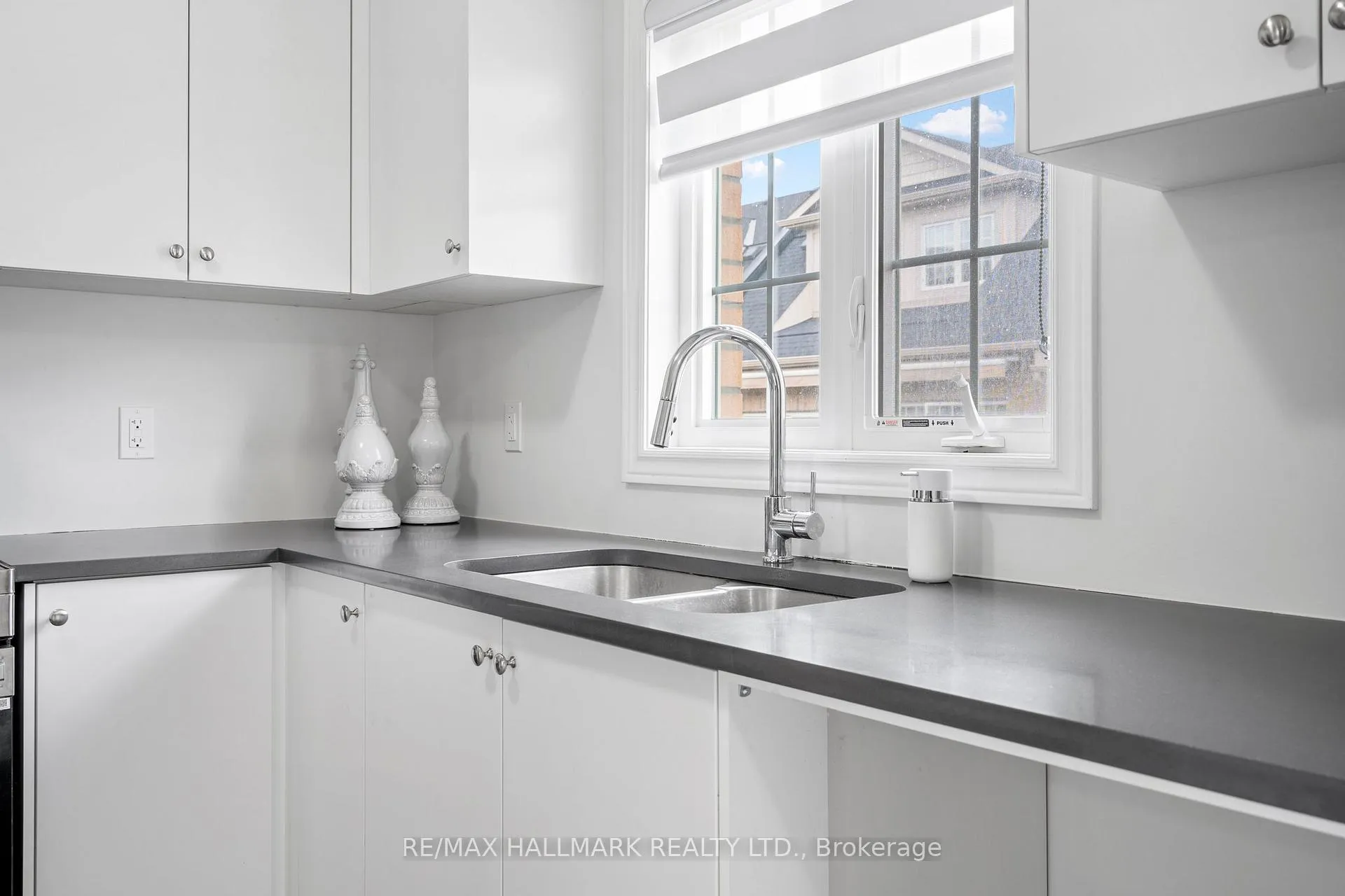 Photo 18 of 59 Jazzberry Road, Brampton, Sandringham-Wellington — HOMEH