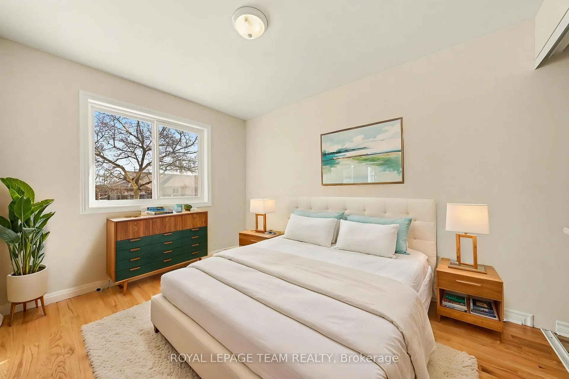 Photo 10 of 197 Oak Leaf Private, Ottawa, Richmond — HOMEH