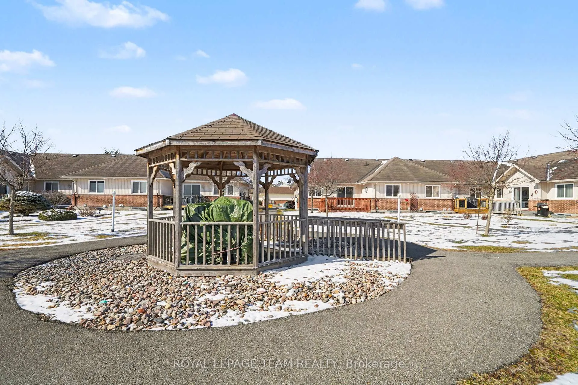 Photo 20 of 197 Oak Leaf Private, Ottawa, Richmond — HOMEH