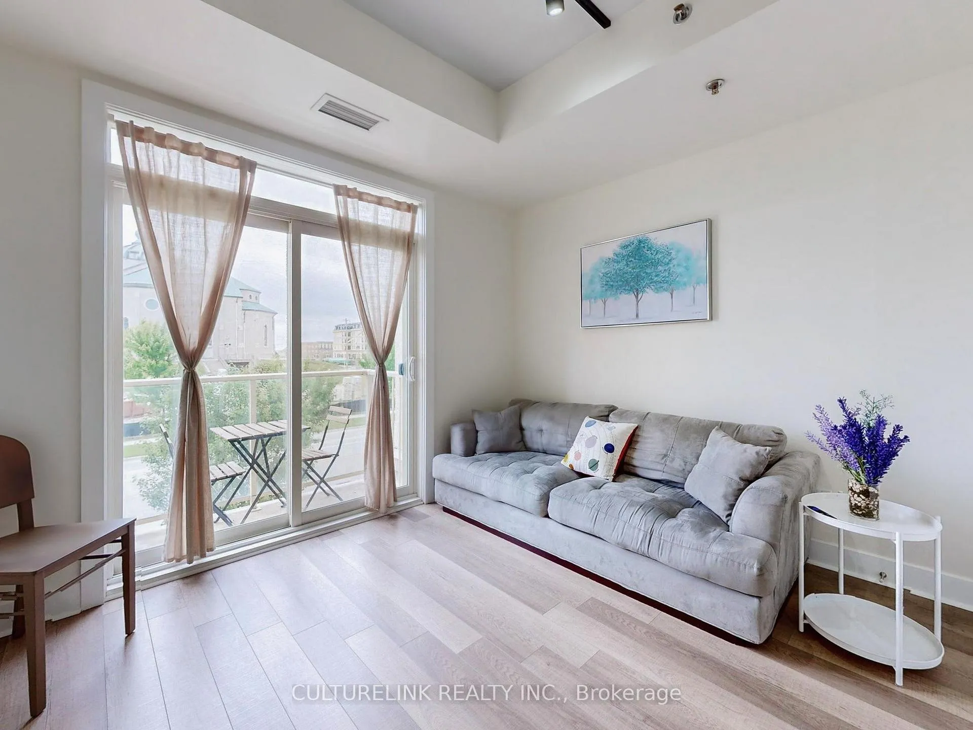 Photo 4 of Unit 208, 28 Prince Regent Street, Markham, Cathedraltown — HOMEH