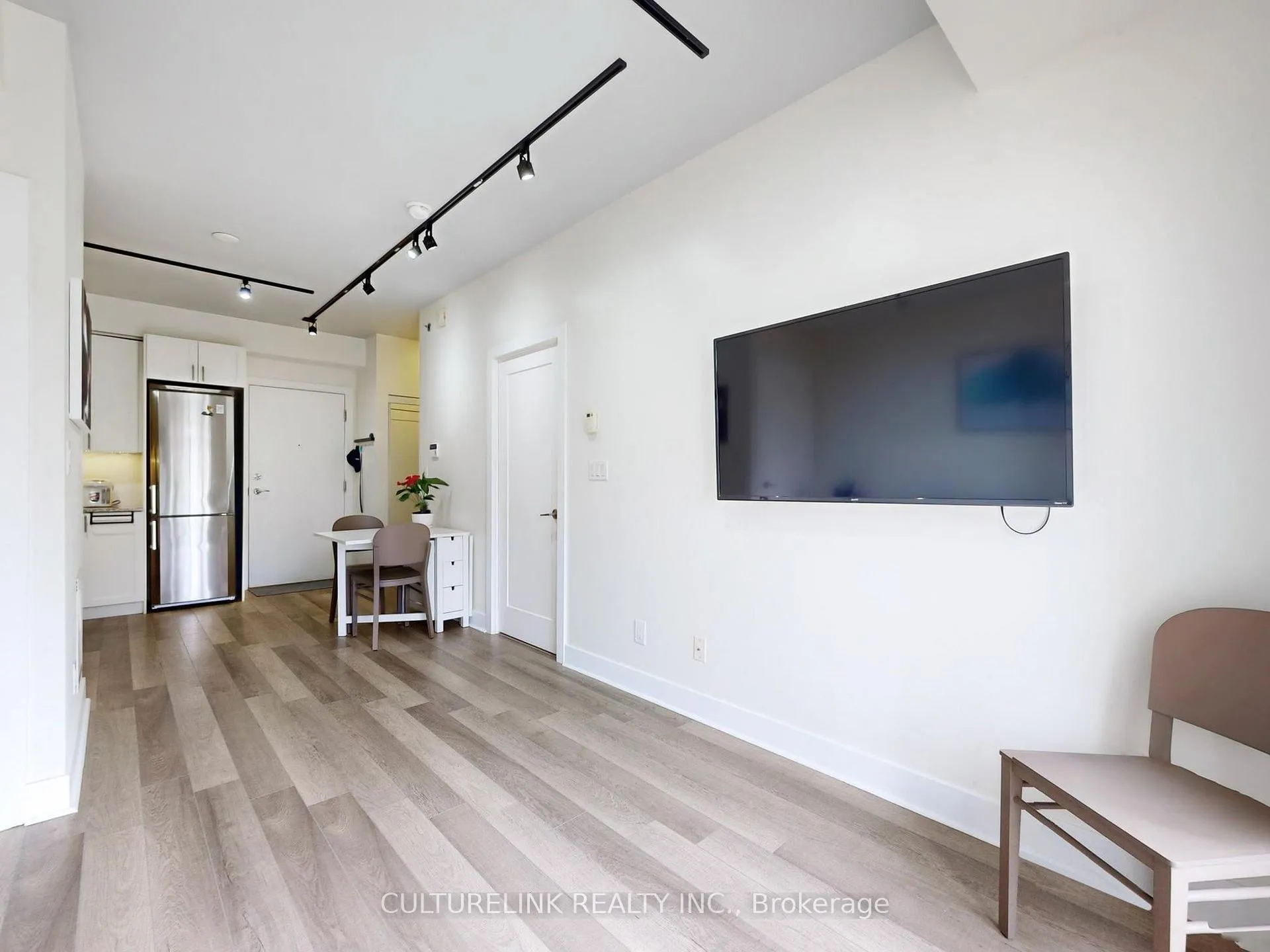 Photo 7 of Unit 208, 28 Prince Regent Street, Markham, Cathedraltown — HOMEH