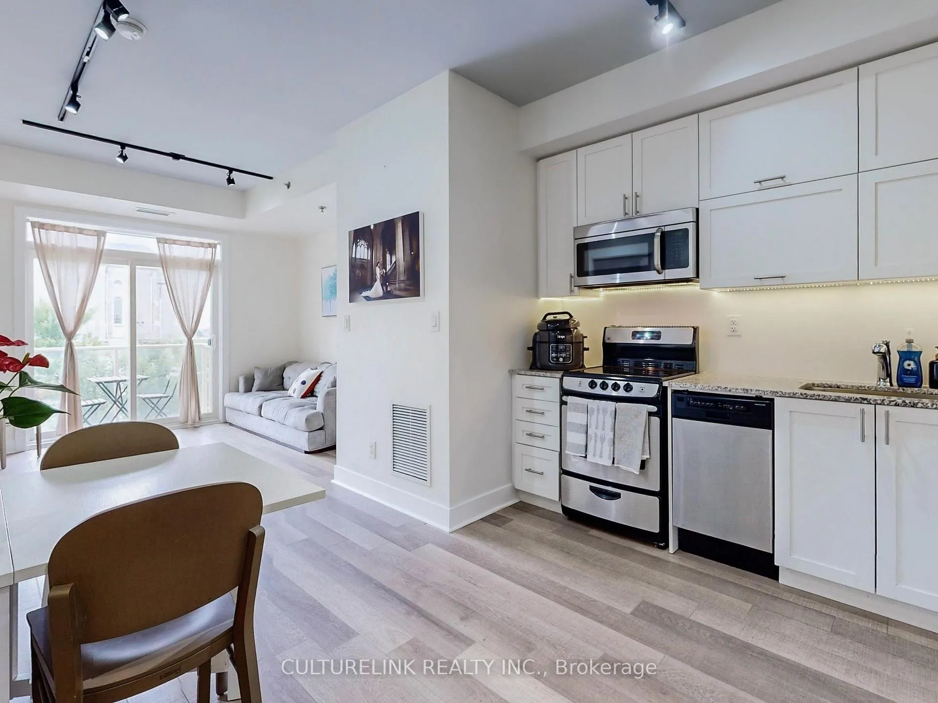 Photo 8 of Unit 208, 28 Prince Regent Street, Markham, Cathedraltown — HOMEH