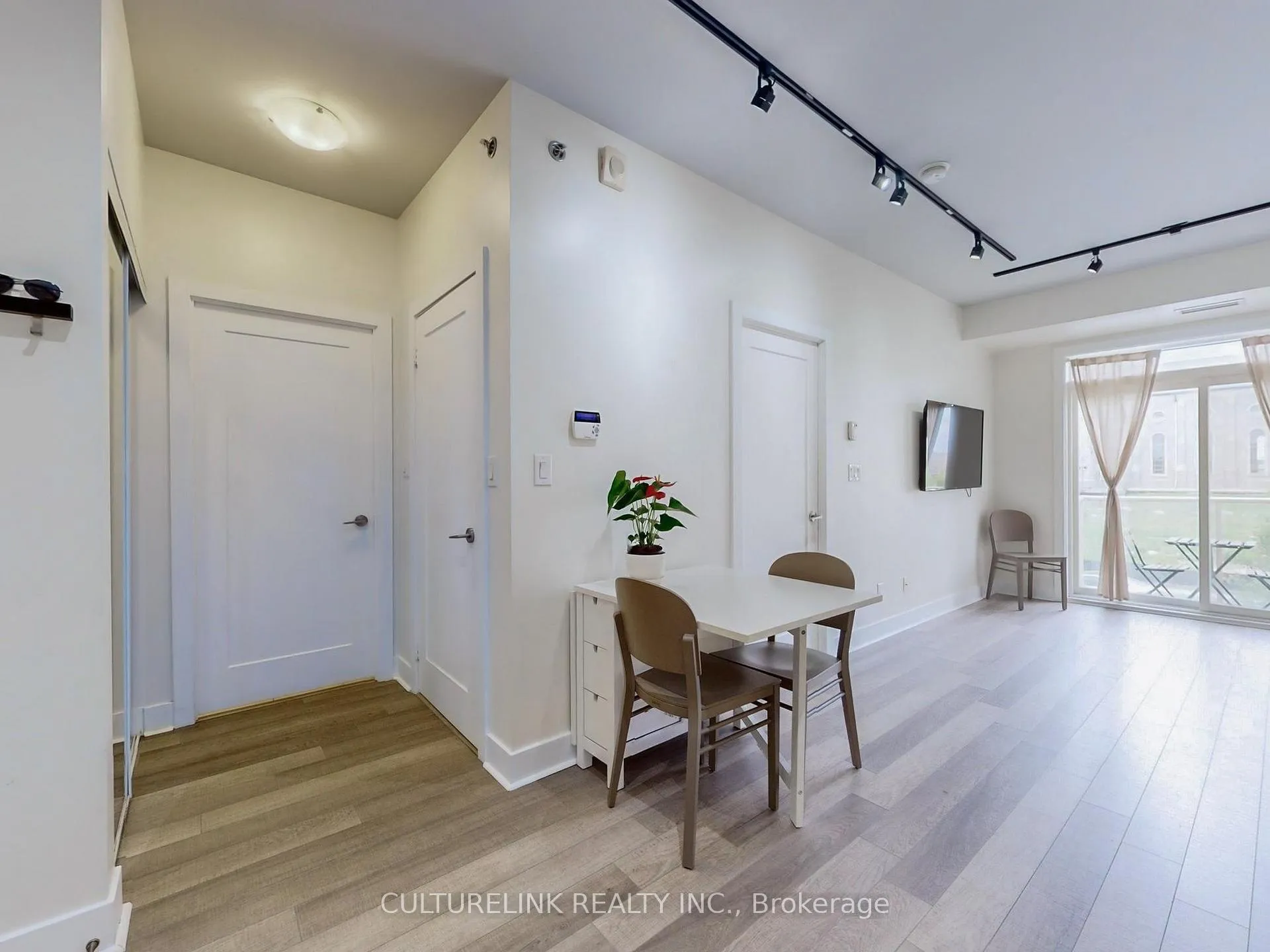Photo 10 of Unit 208, 28 Prince Regent Street, Markham, Cathedraltown — HOMEH