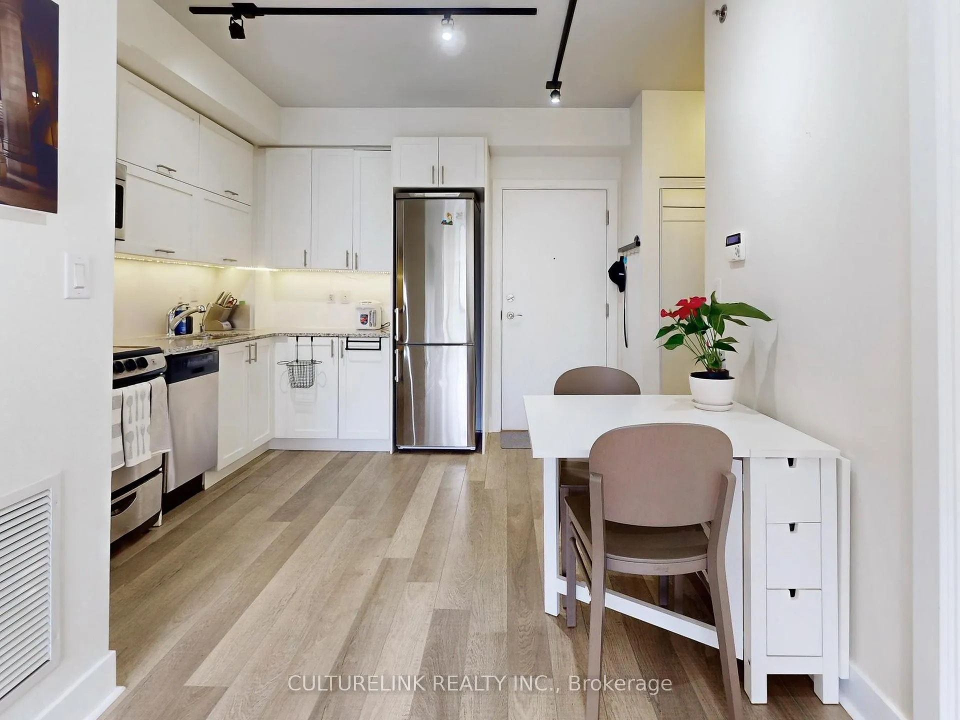Photo 16 of Unit 208, 28 Prince Regent Street, Markham, Cathedraltown — HOMEH