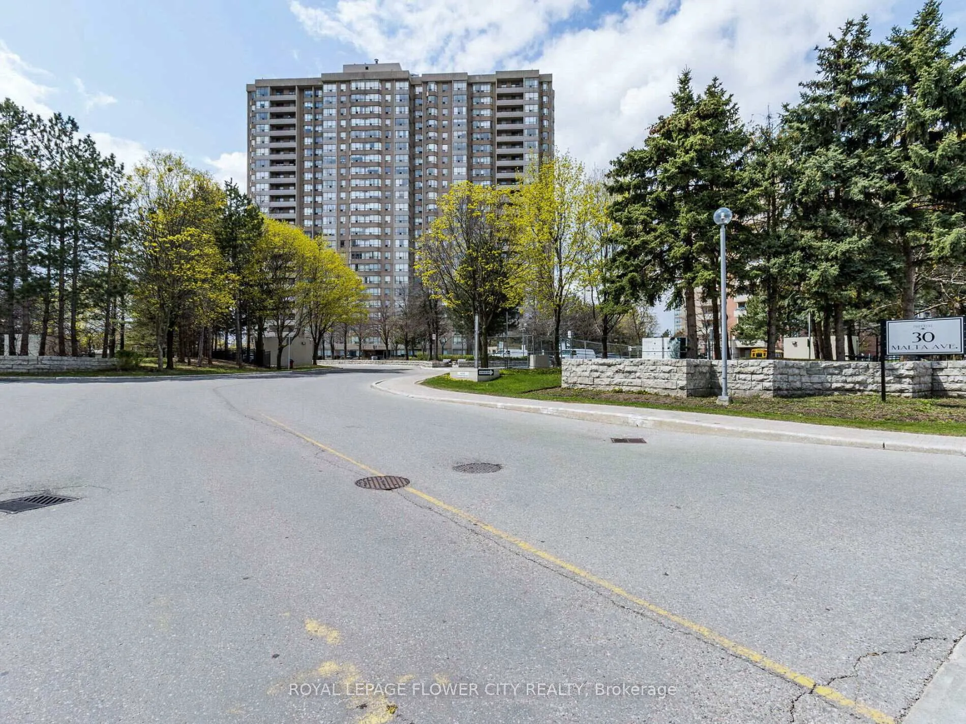 Photo 2 of Unit 2109, 30 Malta Avenue, Brampton, Fletcher's Creek South — HOMEH