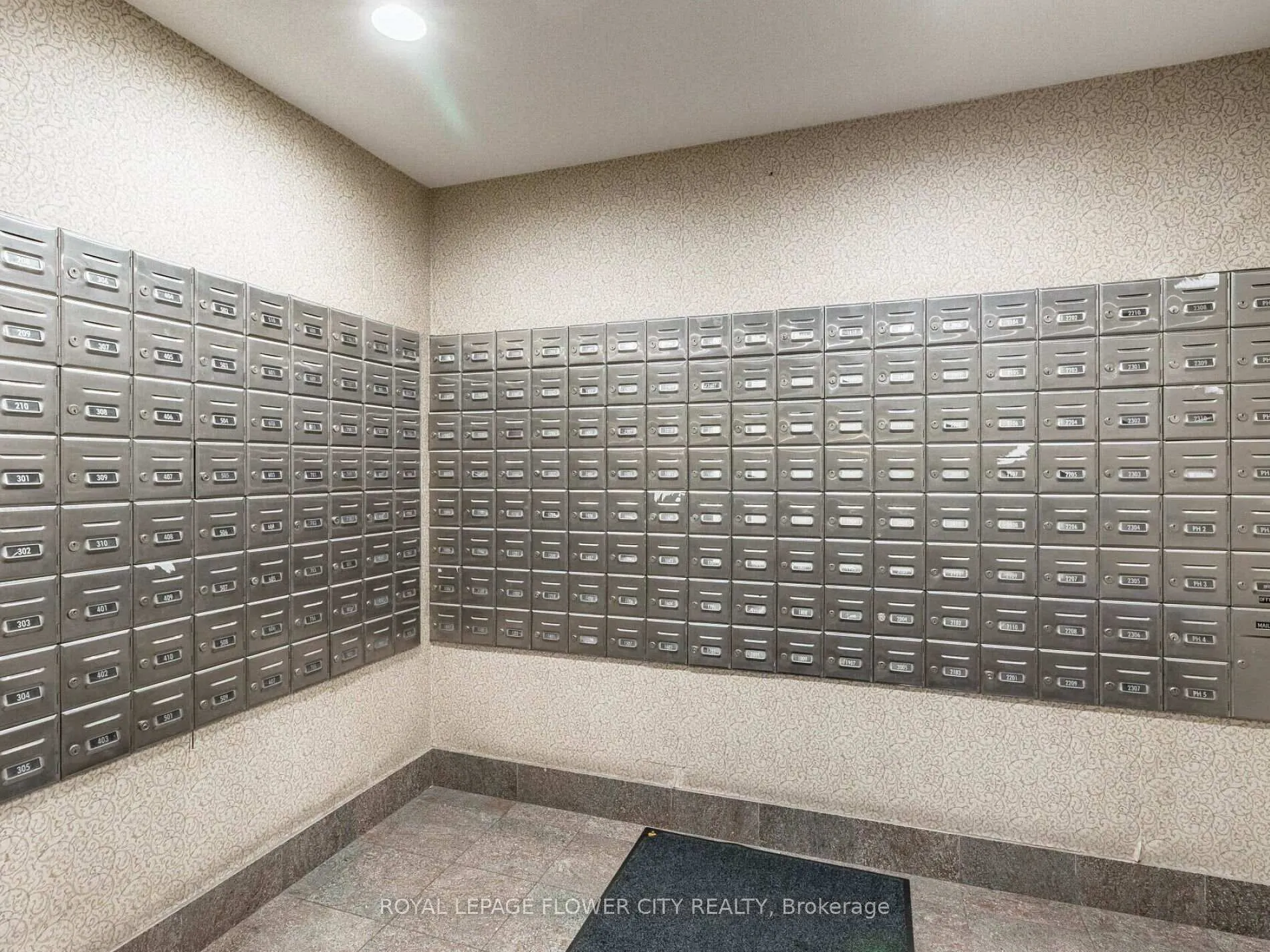 Photo 8 of Unit 2109, 30 Malta Avenue, Brampton, Fletcher's Creek South — HOMEH