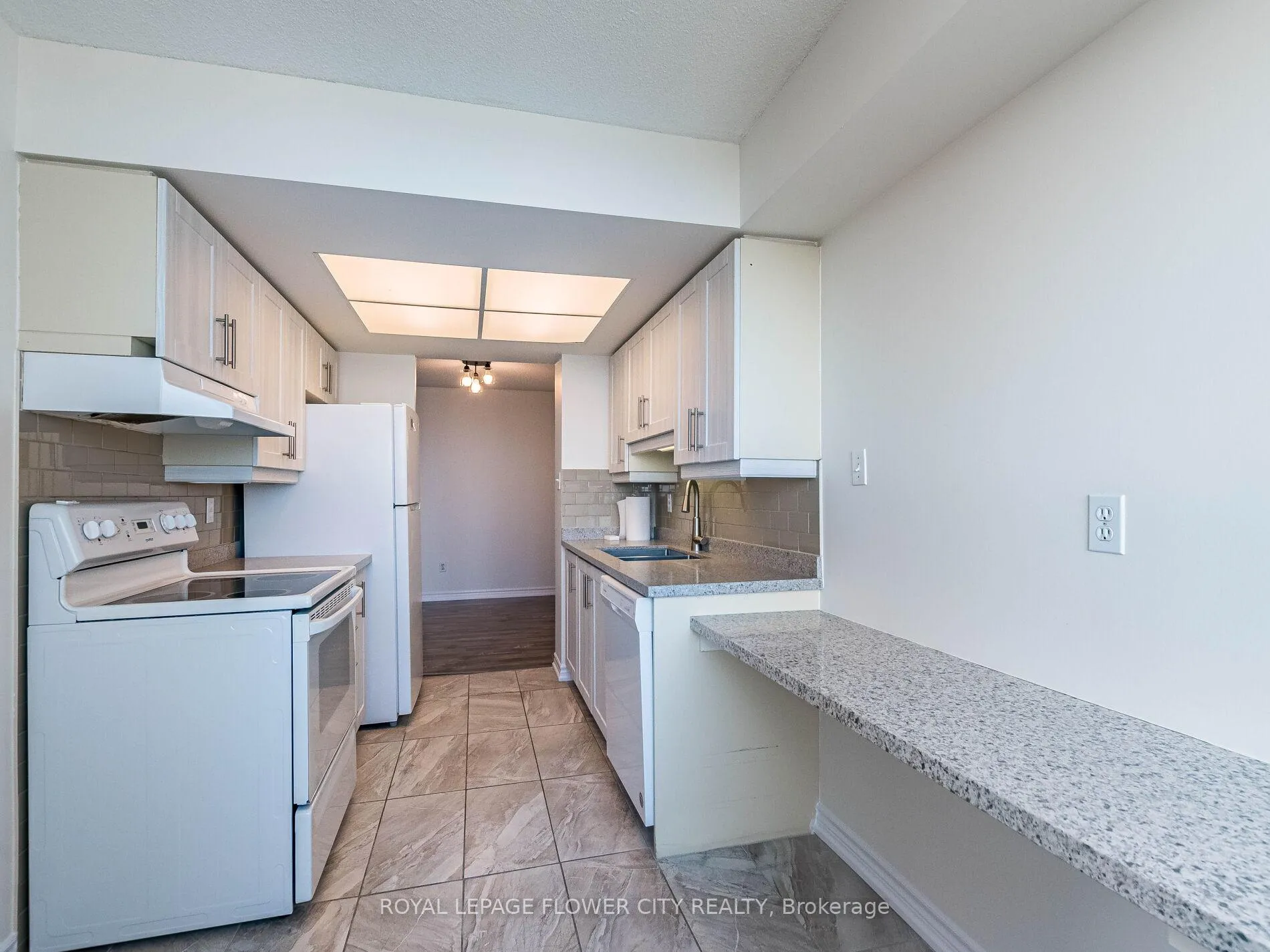 Photo 26 of Unit 2109, 30 Malta Avenue, Brampton, Fletcher's Creek South — HOMEH