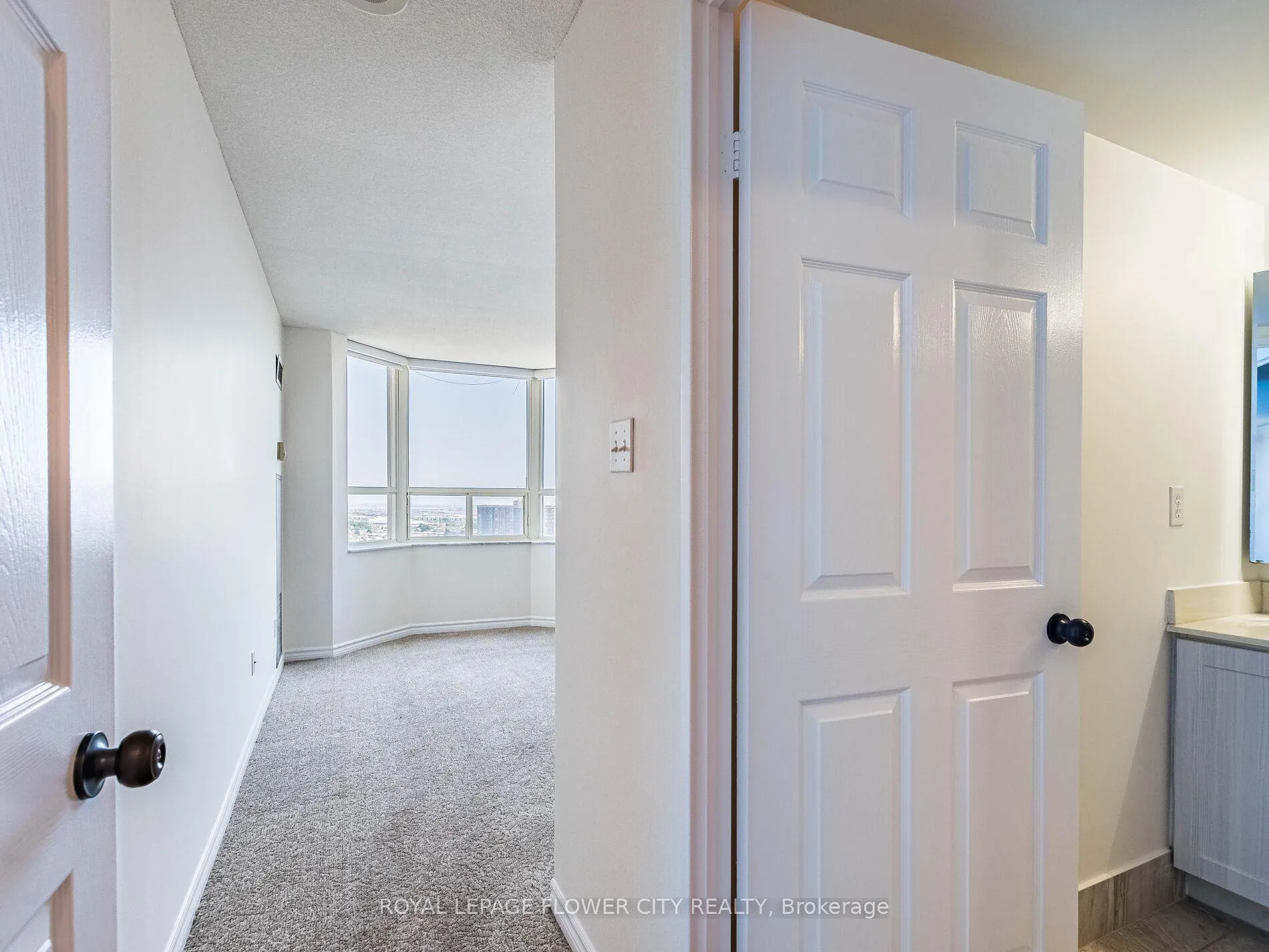 Photo 31 of Unit 2109, 30 Malta Avenue, Brampton, Fletcher's Creek South — HOMEH