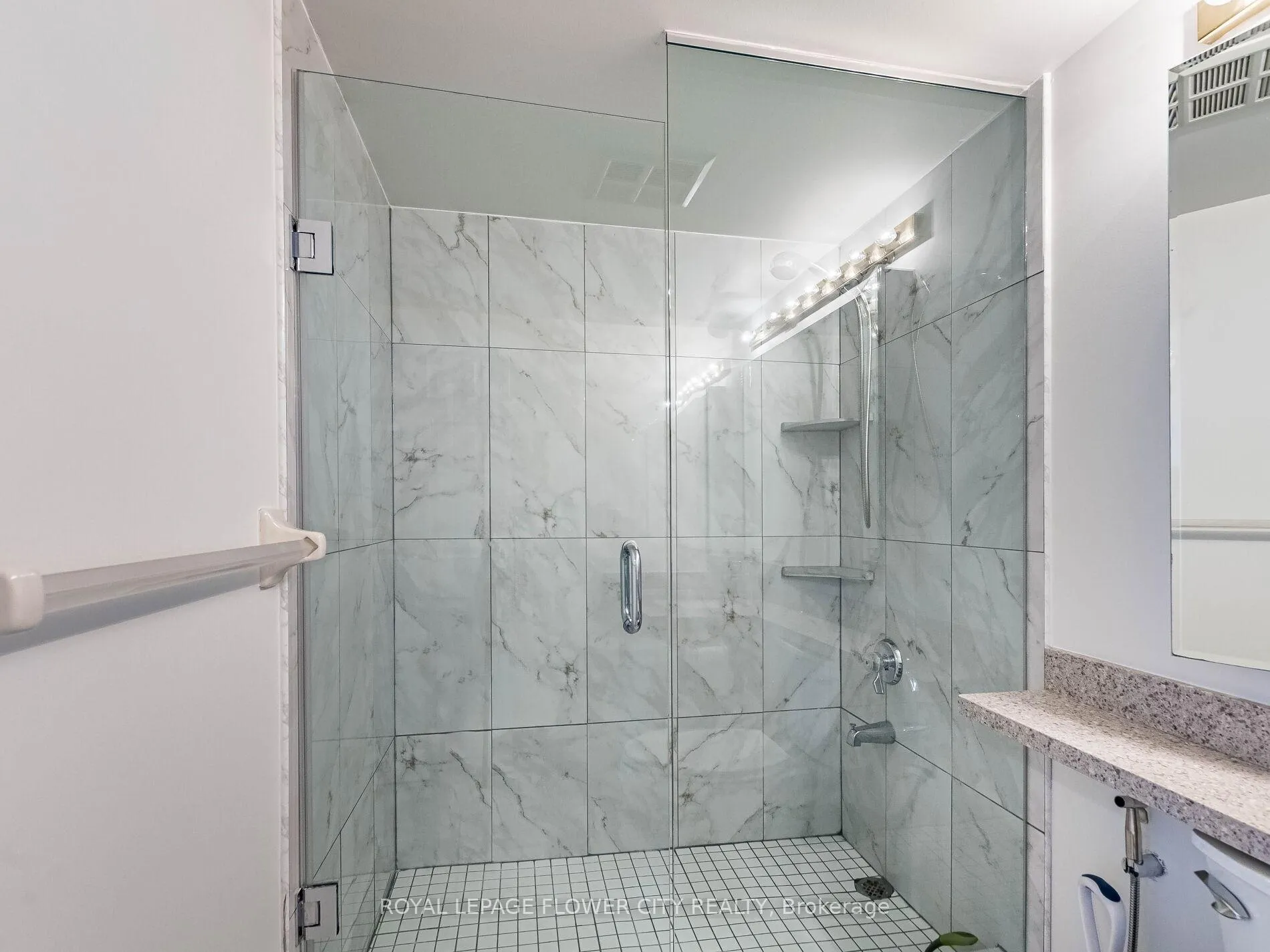 Photo 37 of Unit 2109, 30 Malta Avenue, Brampton, Fletcher's Creek South — HOMEH