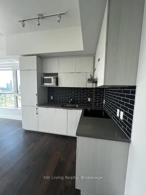 Photo 6 of Unit 927, 10 Rouge Valley Drive W, Markham, Unionville — HOMEH