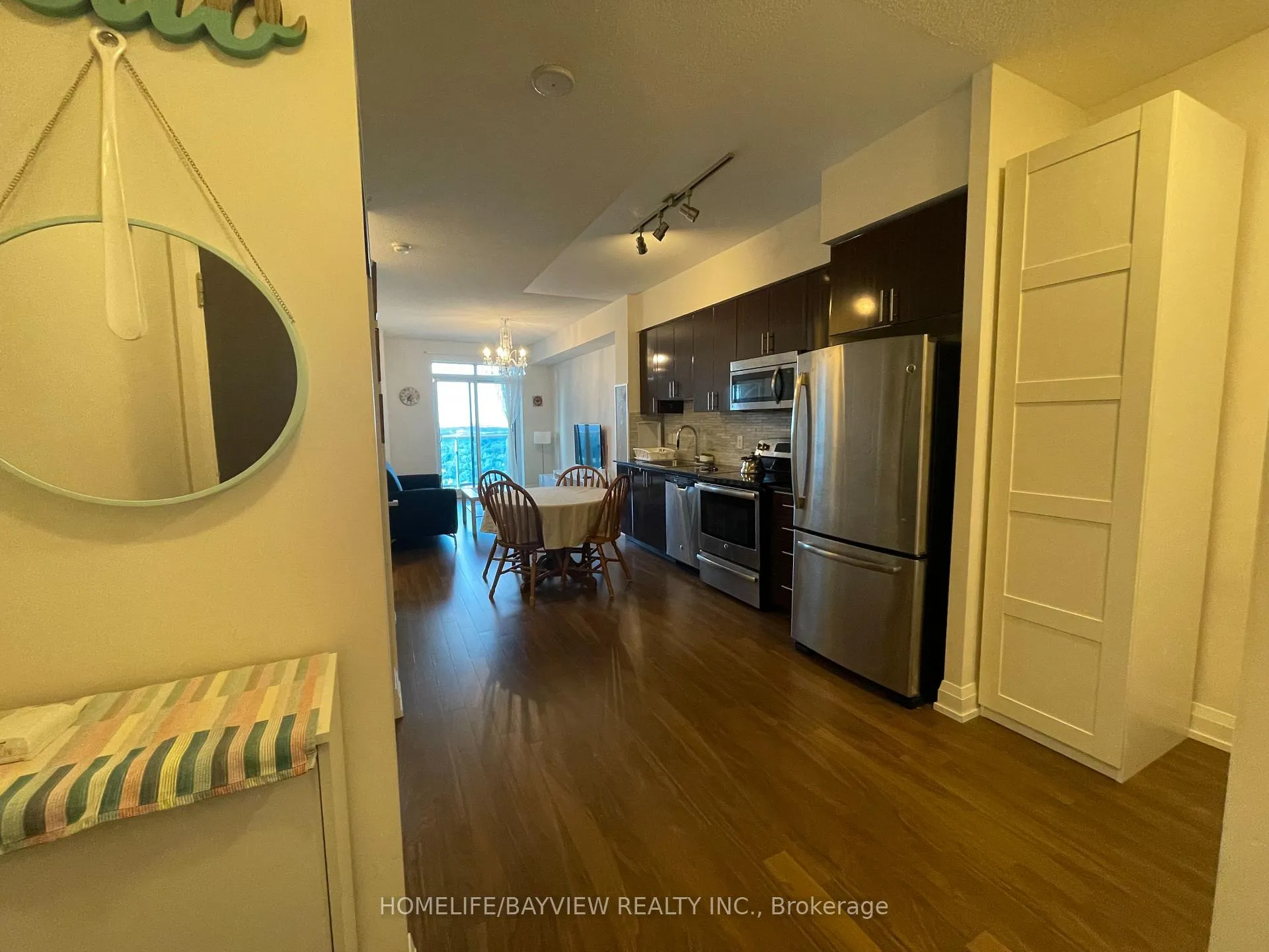 Photo 4 of Unit 1406, 7171 Yonge Street, Markham, Grandview — HOMEH