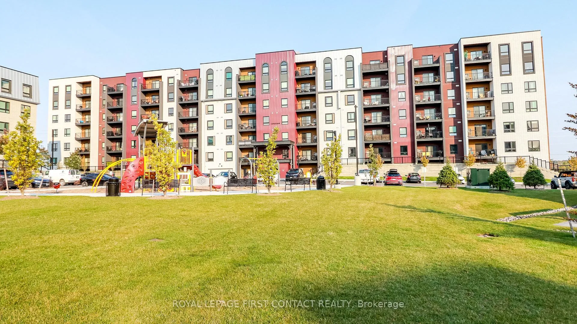 Photo 1 of Unit 110, 4 Spice Way, Barrie, Innis-Shore — HOMEH