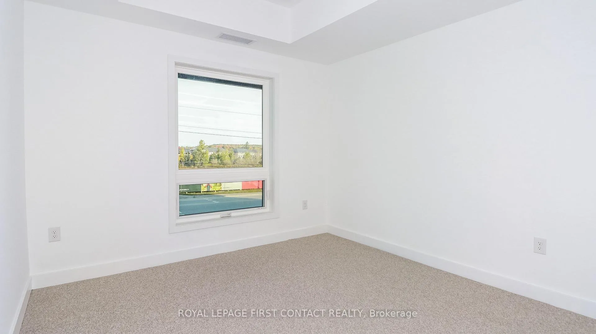 Photo 15 of Unit 110, 4 Spice Way, Barrie, Innis-Shore — HOMEH