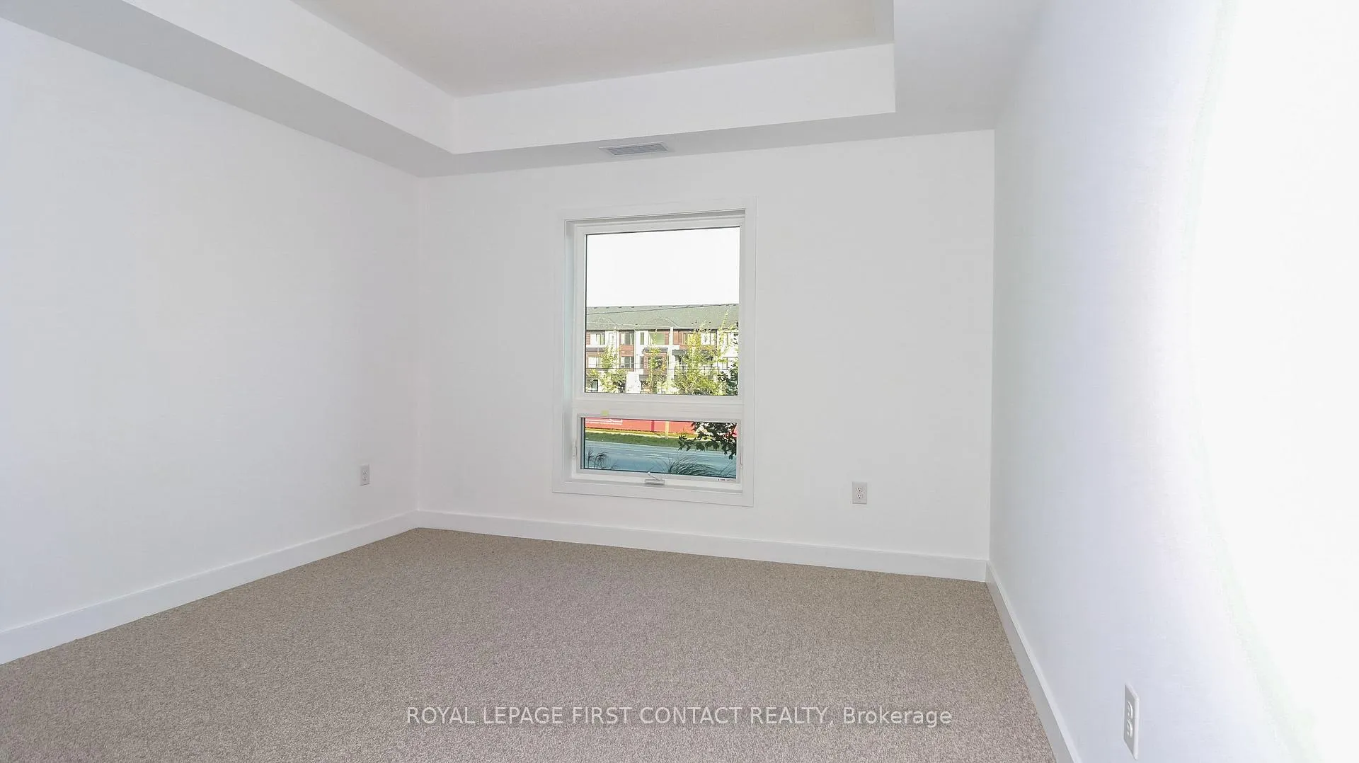 Photo 19 of Unit 110, 4 Spice Way, Barrie, Innis-Shore — HOMEH