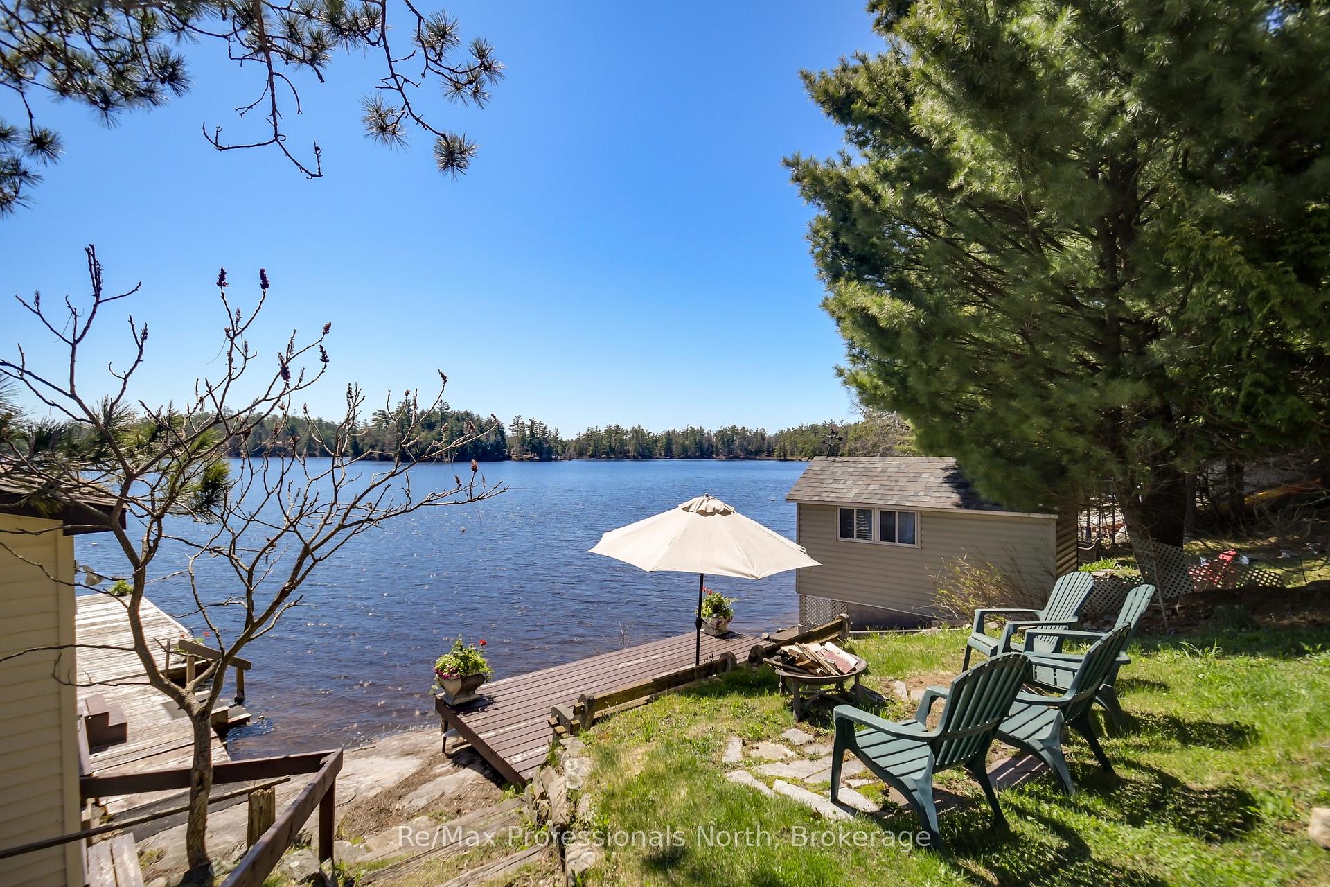 Photo 6 of 1055 Evanswood Drive, Gravenhurst, Wood (Gravenhurst) — HOMEH