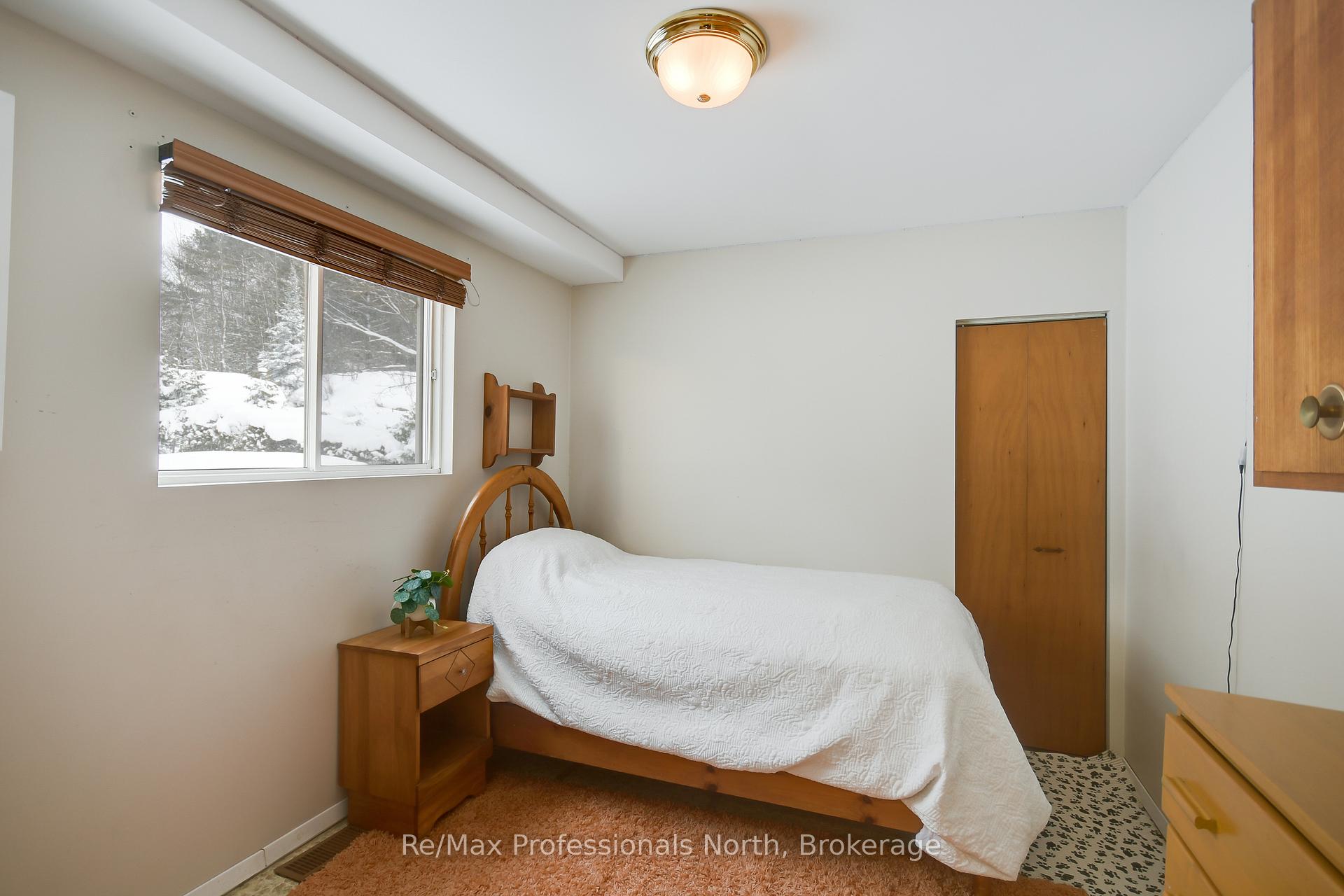 Photo 25 of 1055 Evanswood Drive, Gravenhurst, Wood (Gravenhurst) — HOMEH