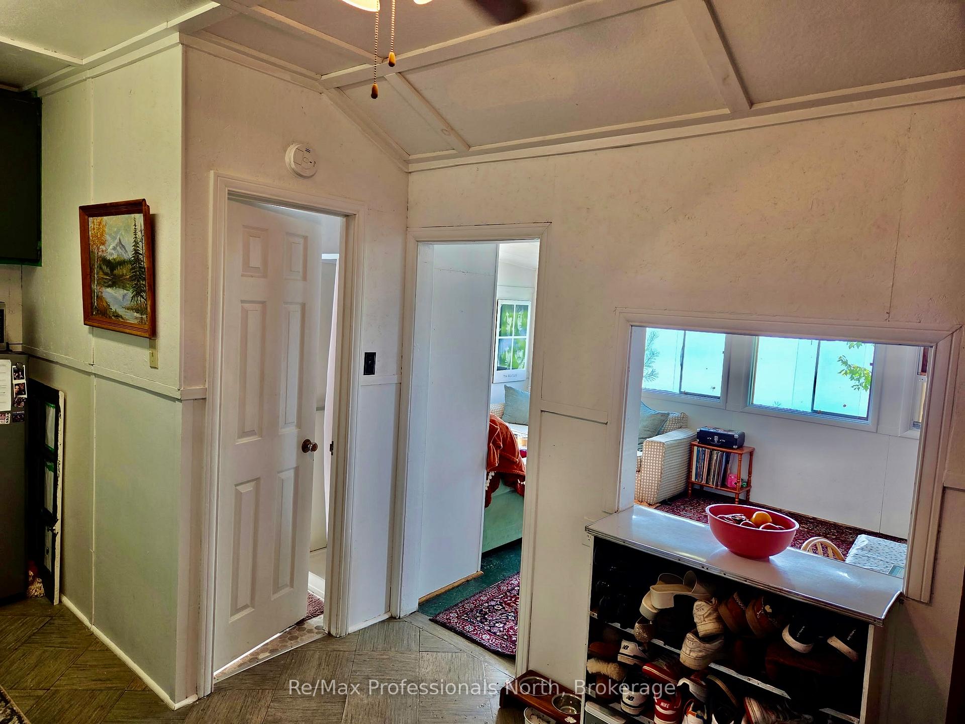 Photo 33 of 1055 Evanswood Drive, Gravenhurst, Wood (Gravenhurst) — HOMEH