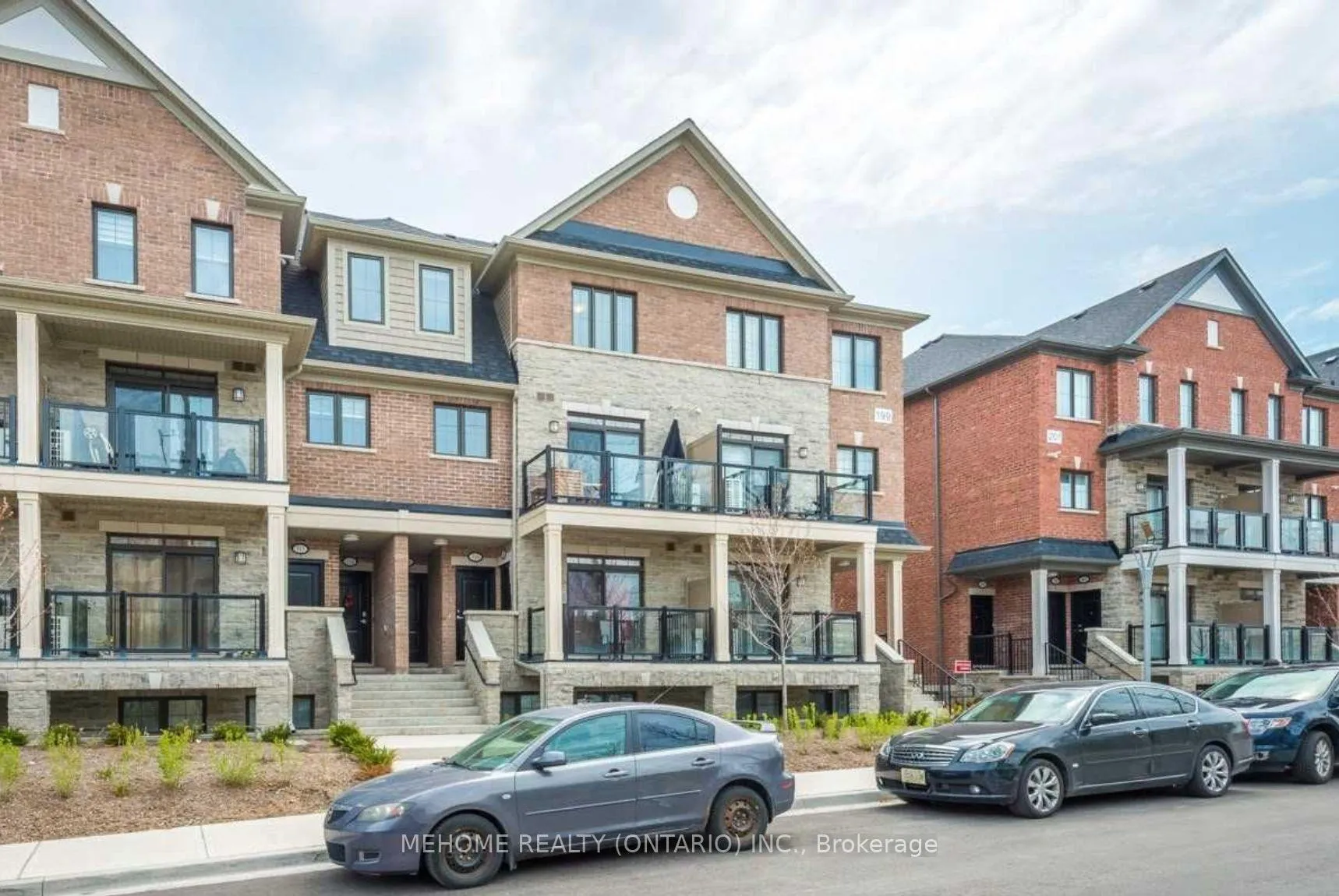 Front of Unit 319, 199 Pine Grove Road