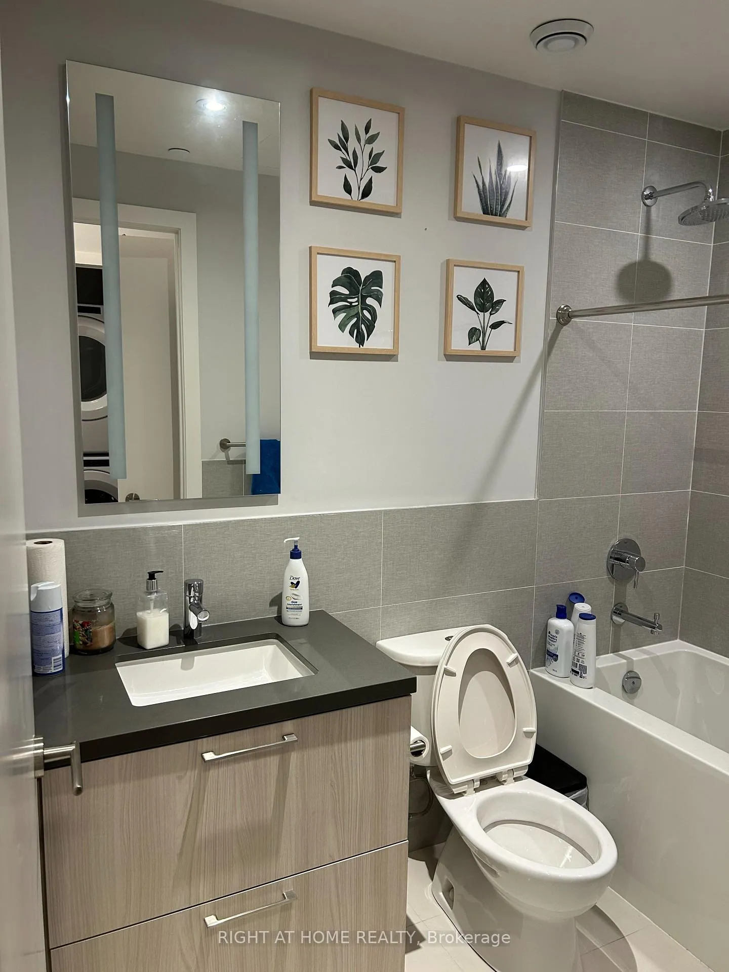 Photo 5 of Unit 2907, 1 Grandview Avenue, Markham, Thornhill — HOMEH
