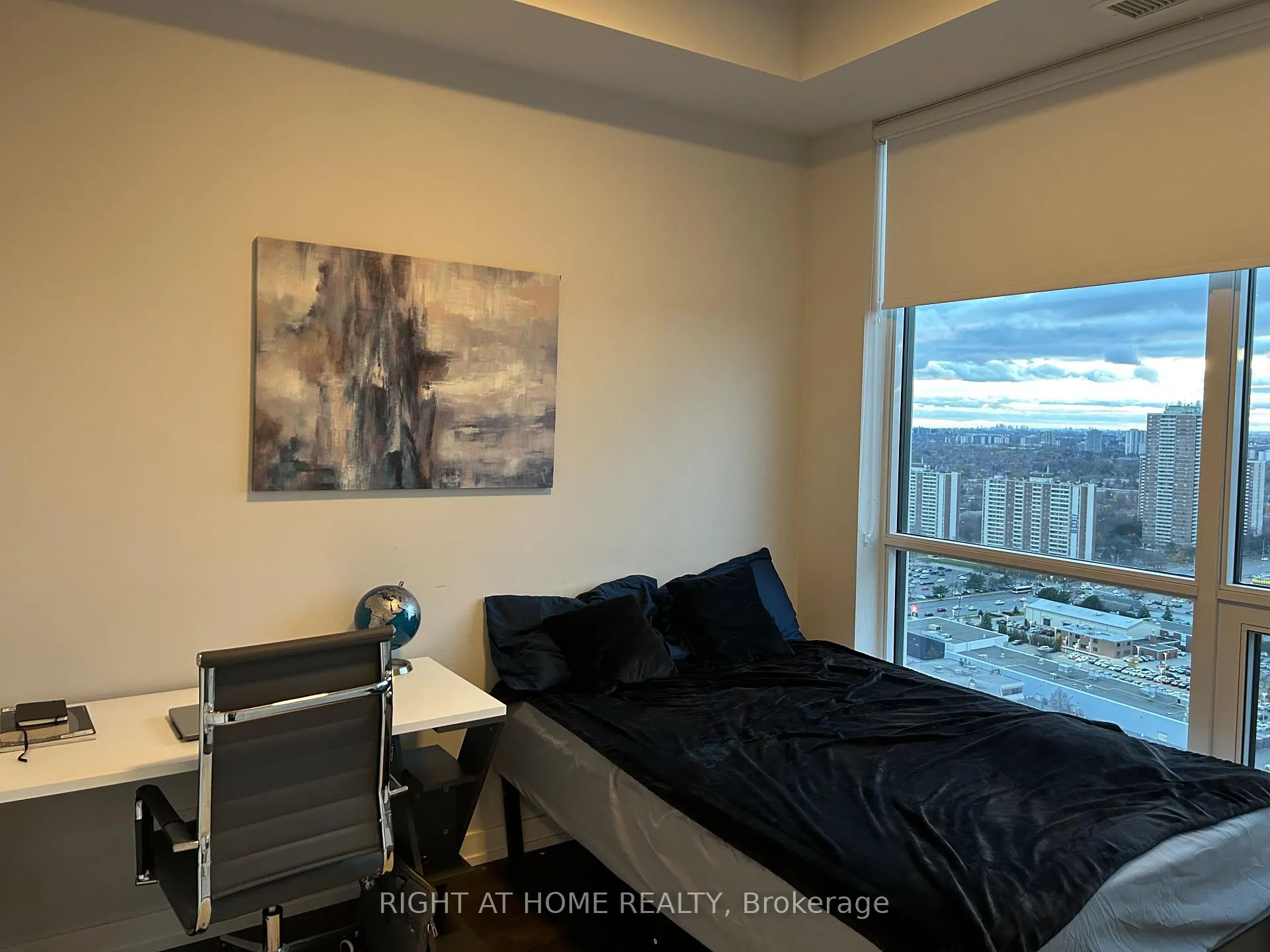 Photo 13 of Unit 2907, 1 Grandview Avenue, Markham, Thornhill — HOMEH