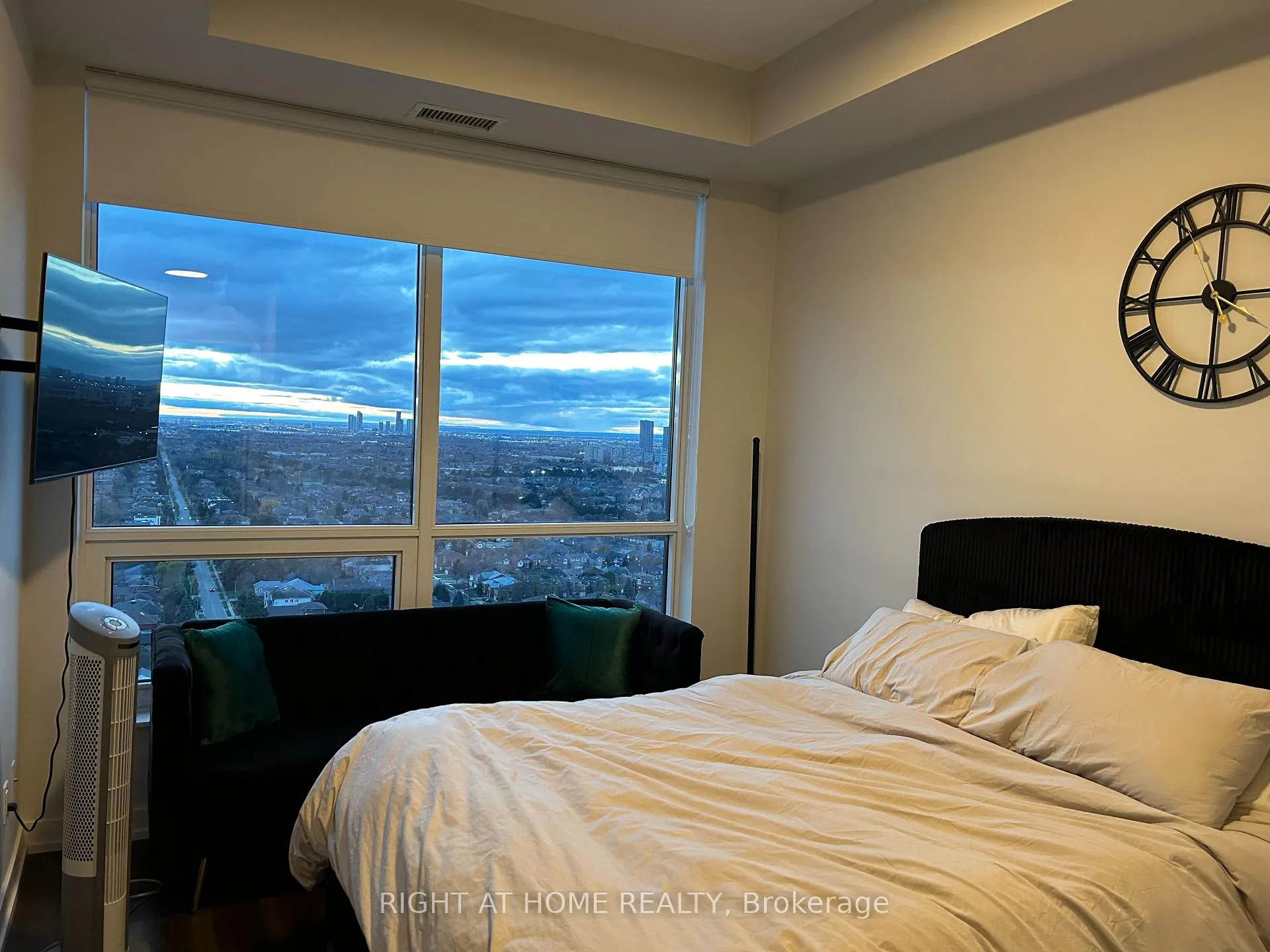 Photo 14 of Unit 2907, 1 Grandview Avenue, Markham, Thornhill — HOMEH