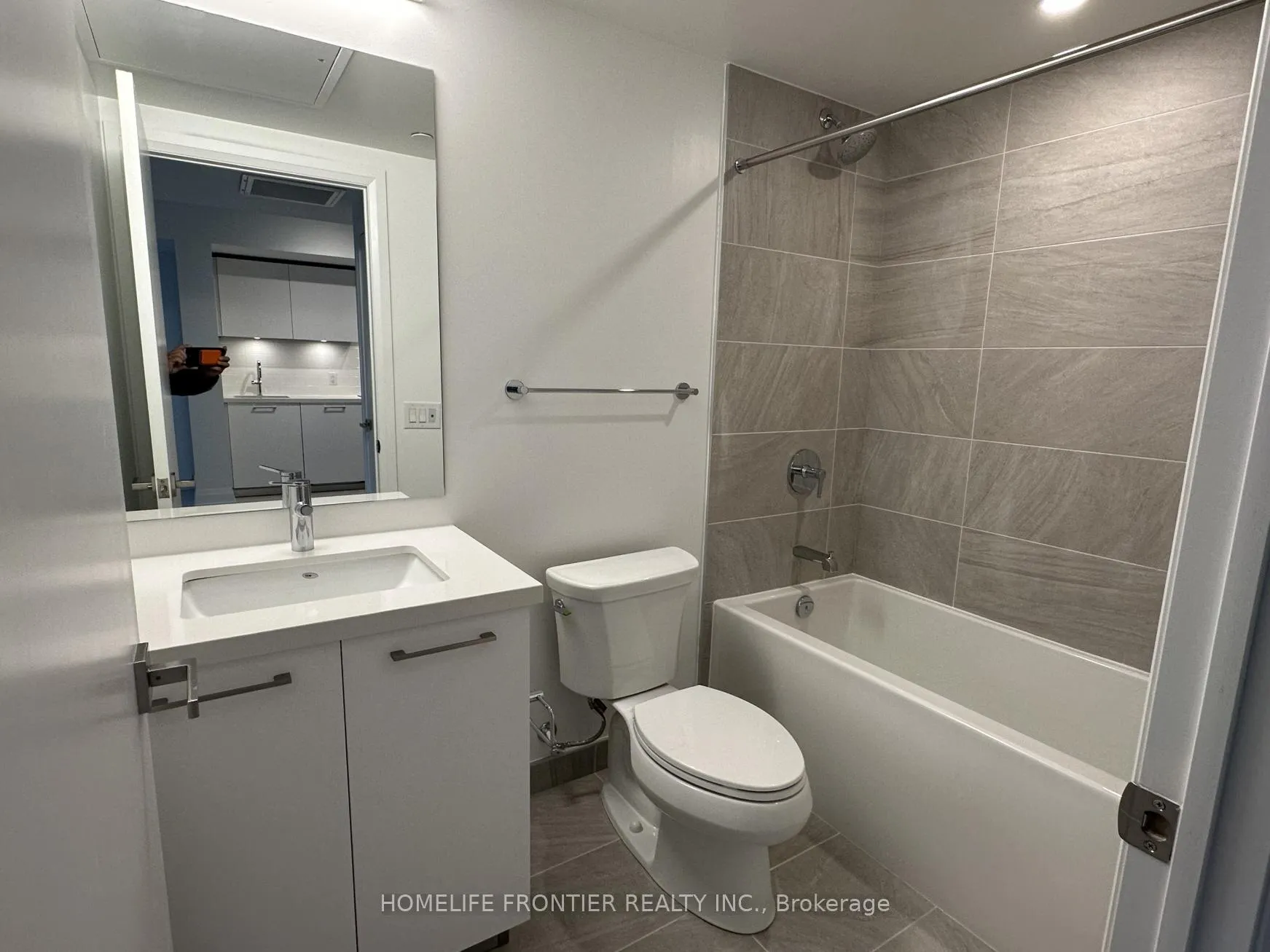 Photo 13 of Unit 529, 33 Frederick Todd Way, Toronto, Thorncliffe Park — HOMEH