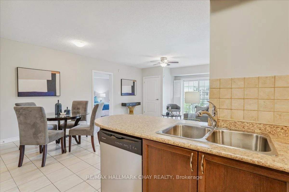 Photo 9 of Unit 308, 39 Ferndale Drive S, Barrie, Ardagh — HOMEH