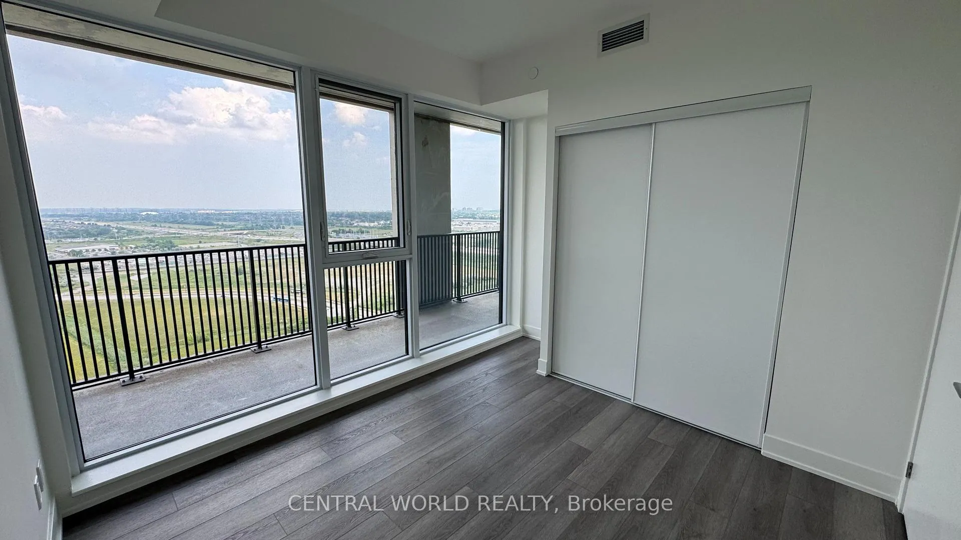 Photo 9 of Unit 2620, 56 Andre de Grasse Street, Markham, Unionville — HOMEH