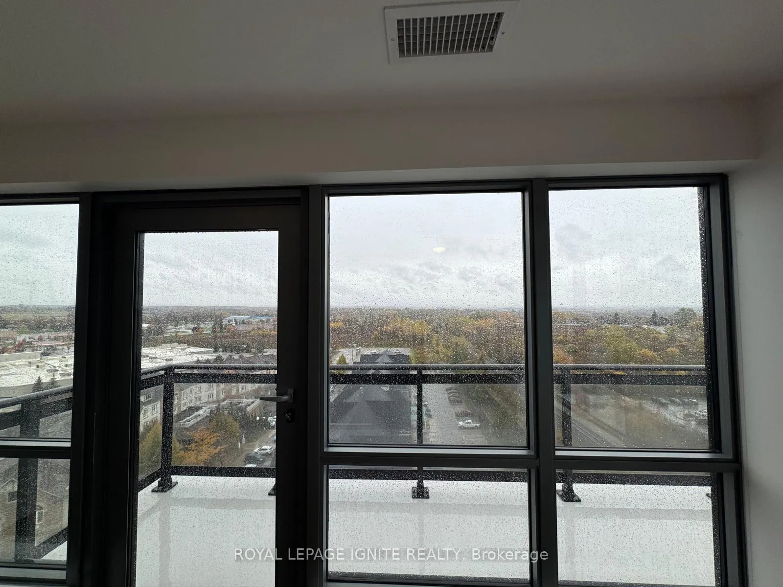 Photo 5 of Unit 1203, 55 Clarington Boulevard, Clarington, Bowmanville — HOMEH