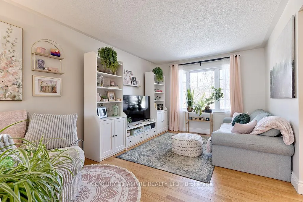 Photo 4 of 32 Bayshore Drive, Petawawa — HOMEH